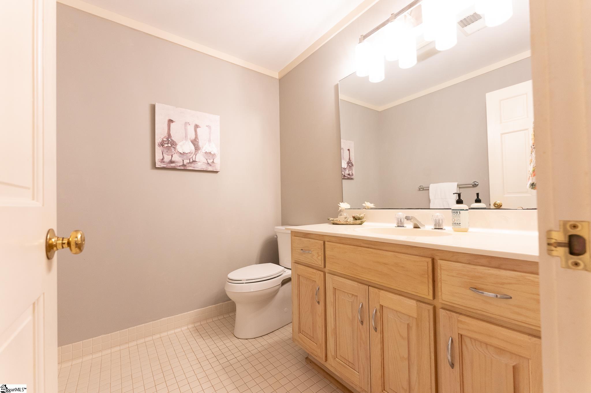 122 Paradise Circle Townville, SC 29689