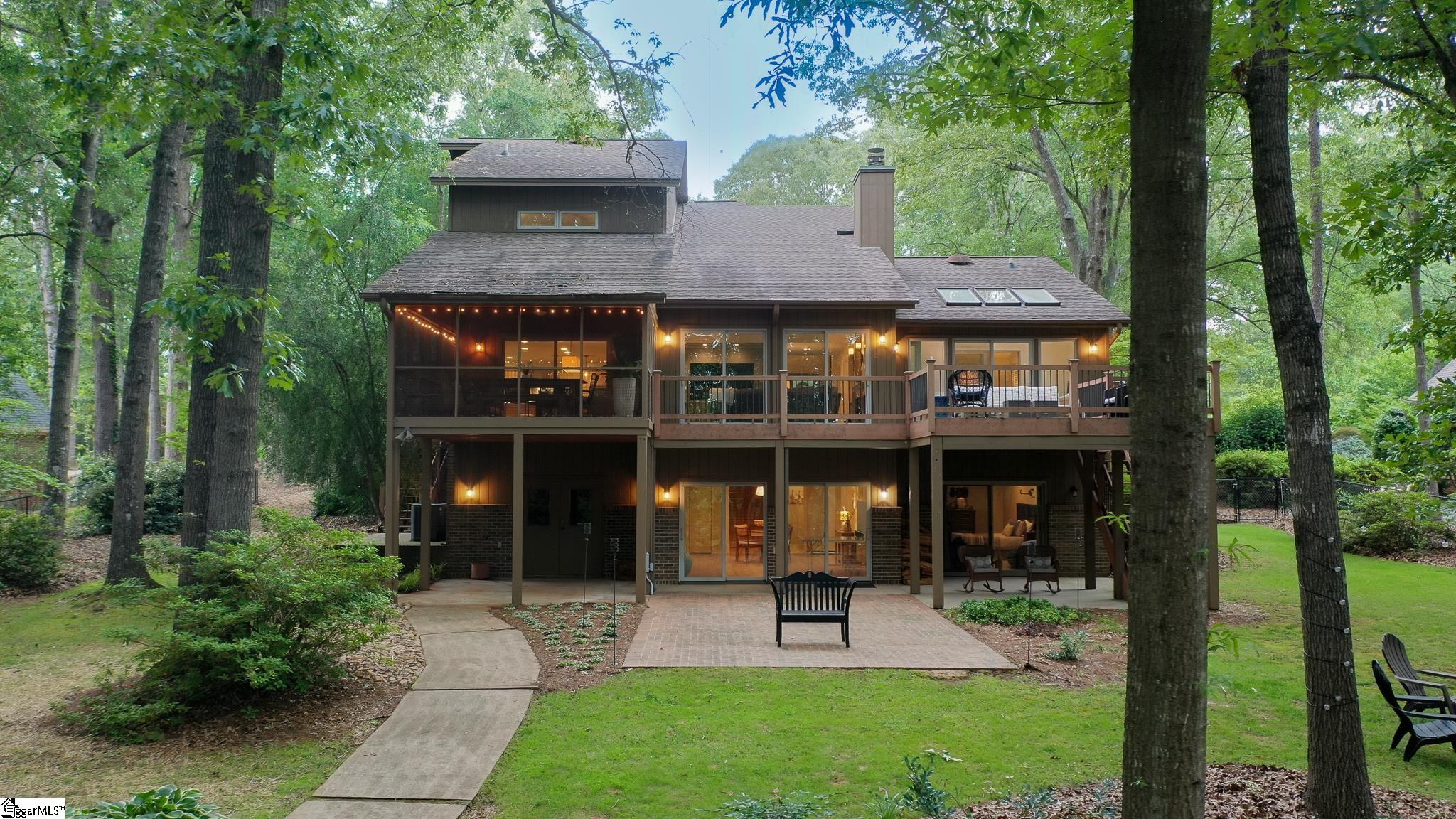 122 Paradise Circle Townville, SC 29689