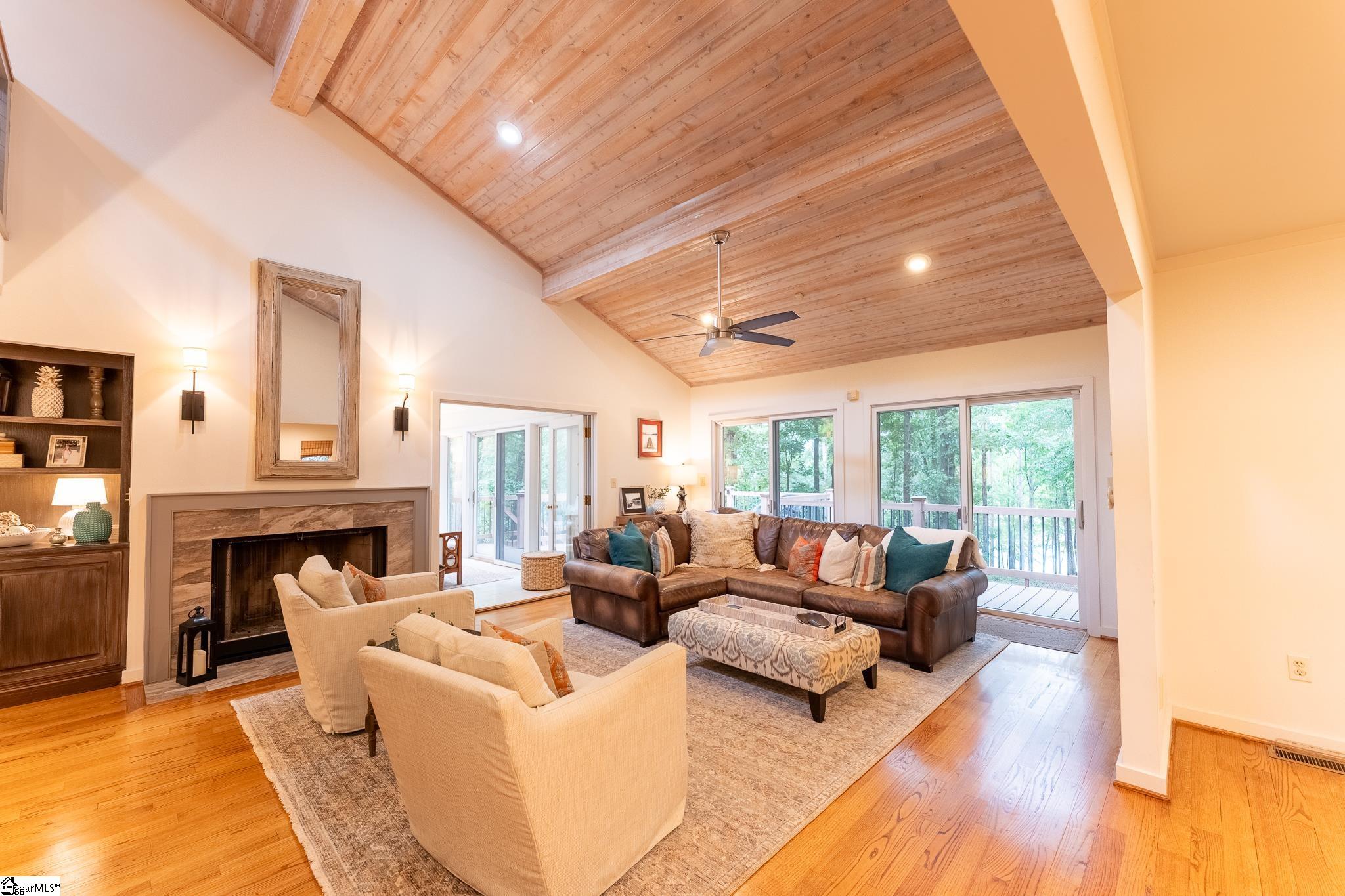 122 Paradise Circle Townville, SC 29689