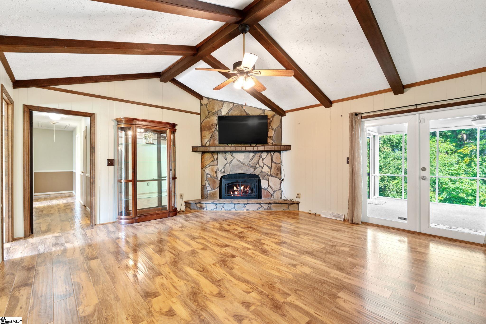 200 Echo Circle Easley, SC 29642