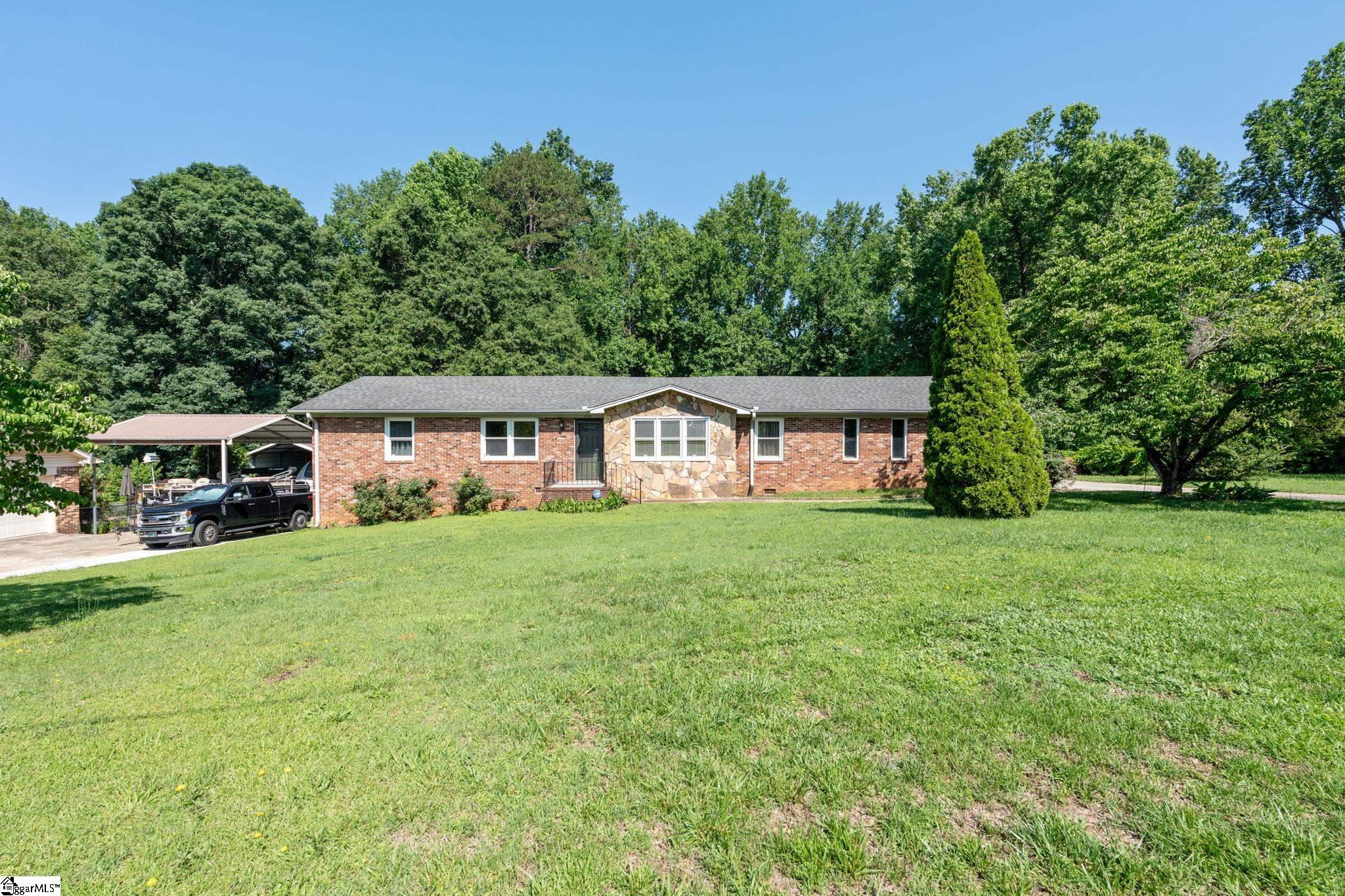 200 Echo Circle Easley, SC 29642