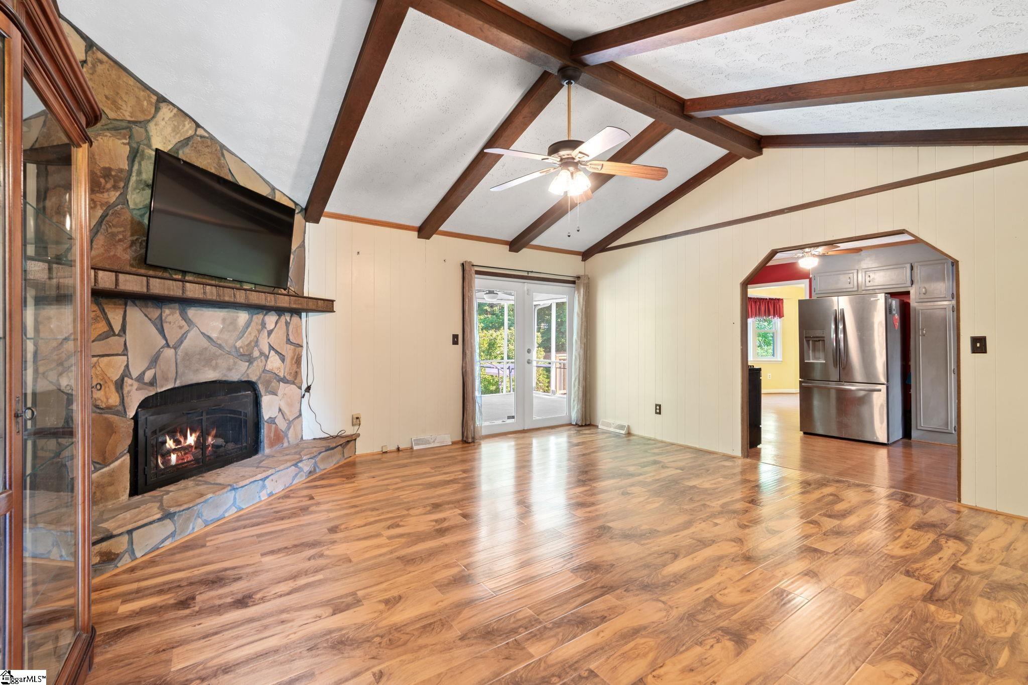 200 Echo Circle Easley, SC 29642