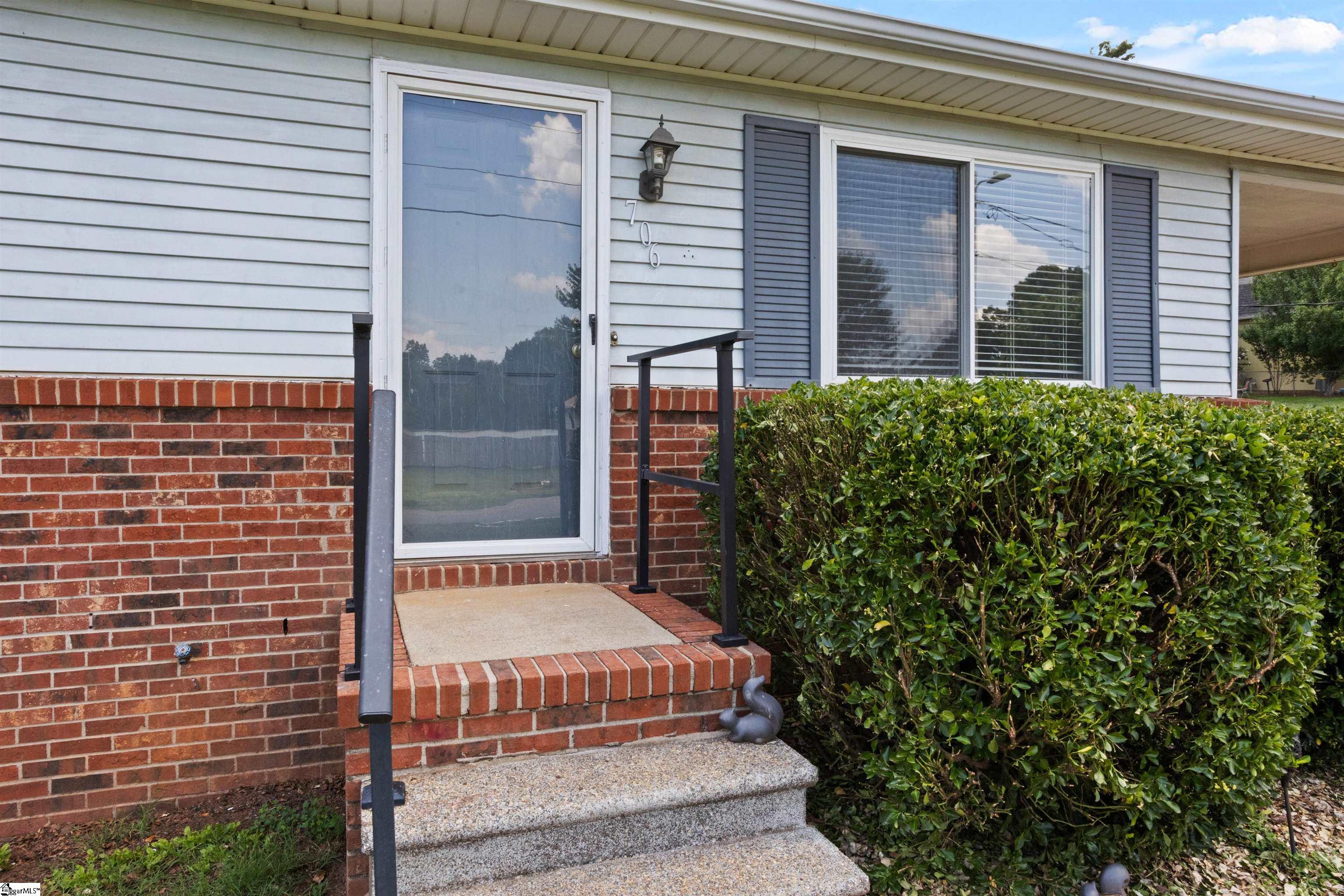 706 Harvey Road Greer, SC 29651