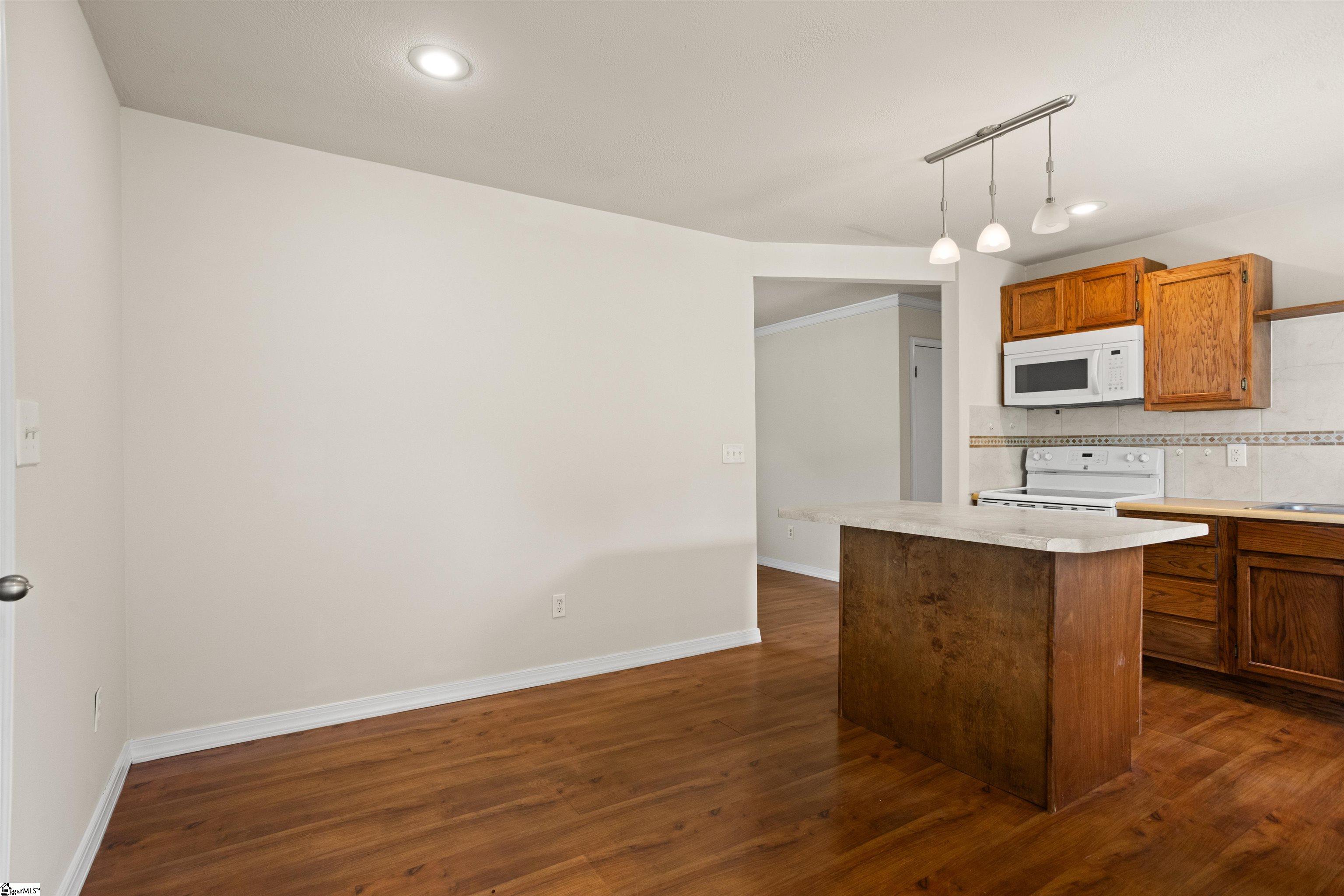 706 Harvey Road Greer, SC 29651