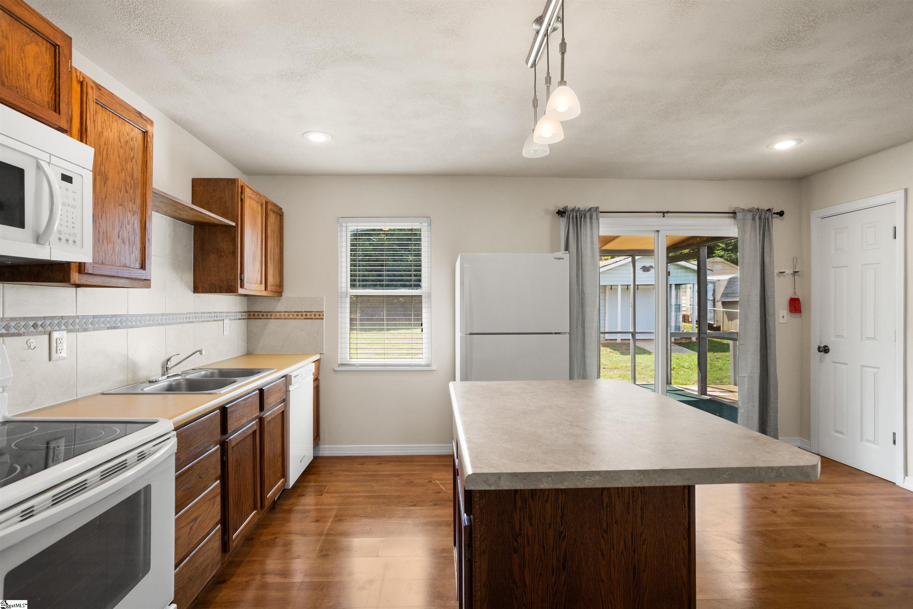 706 Harvey Road Greer, SC 29651
