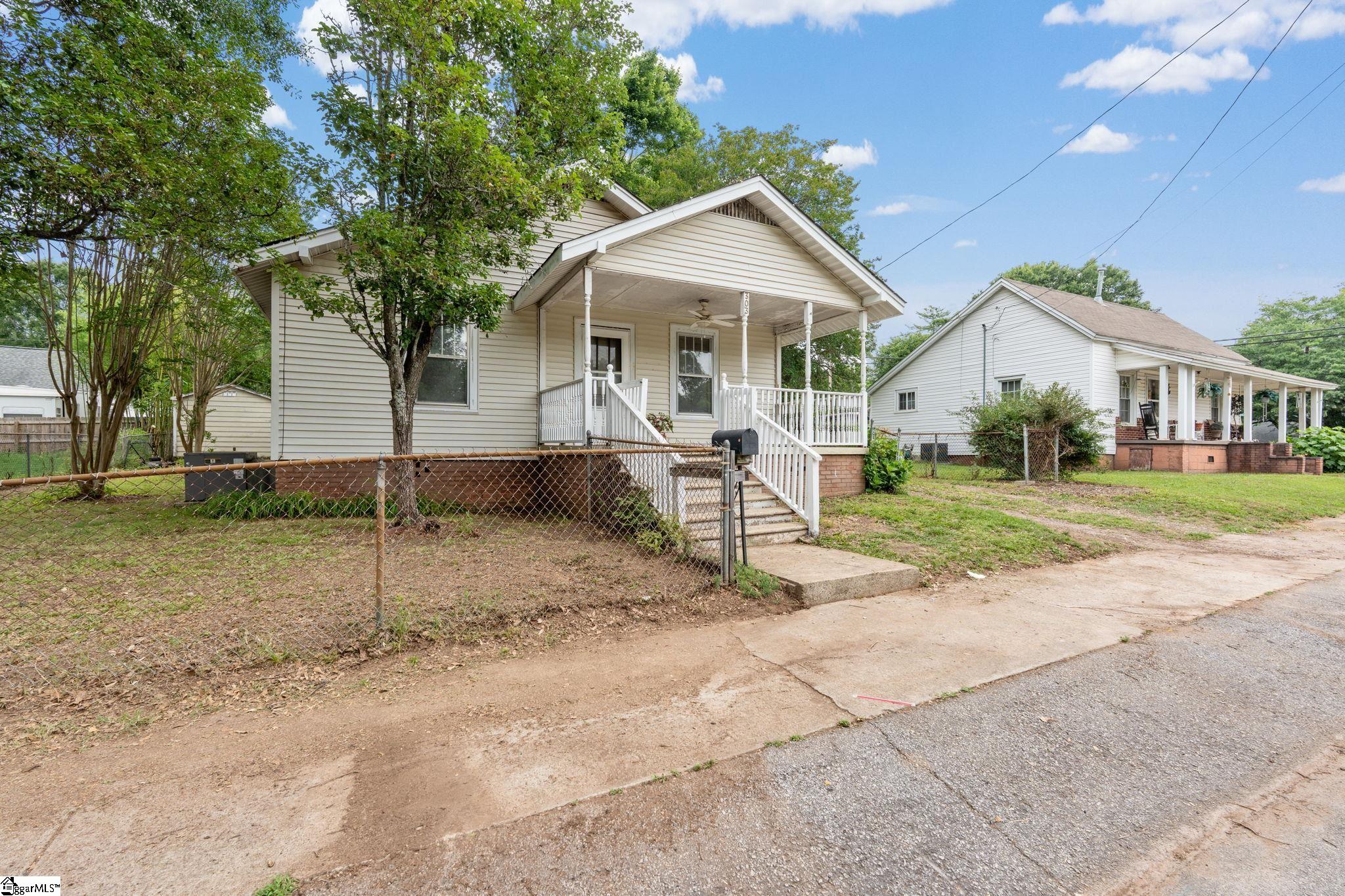 303 Front Street Easley, SC 29640