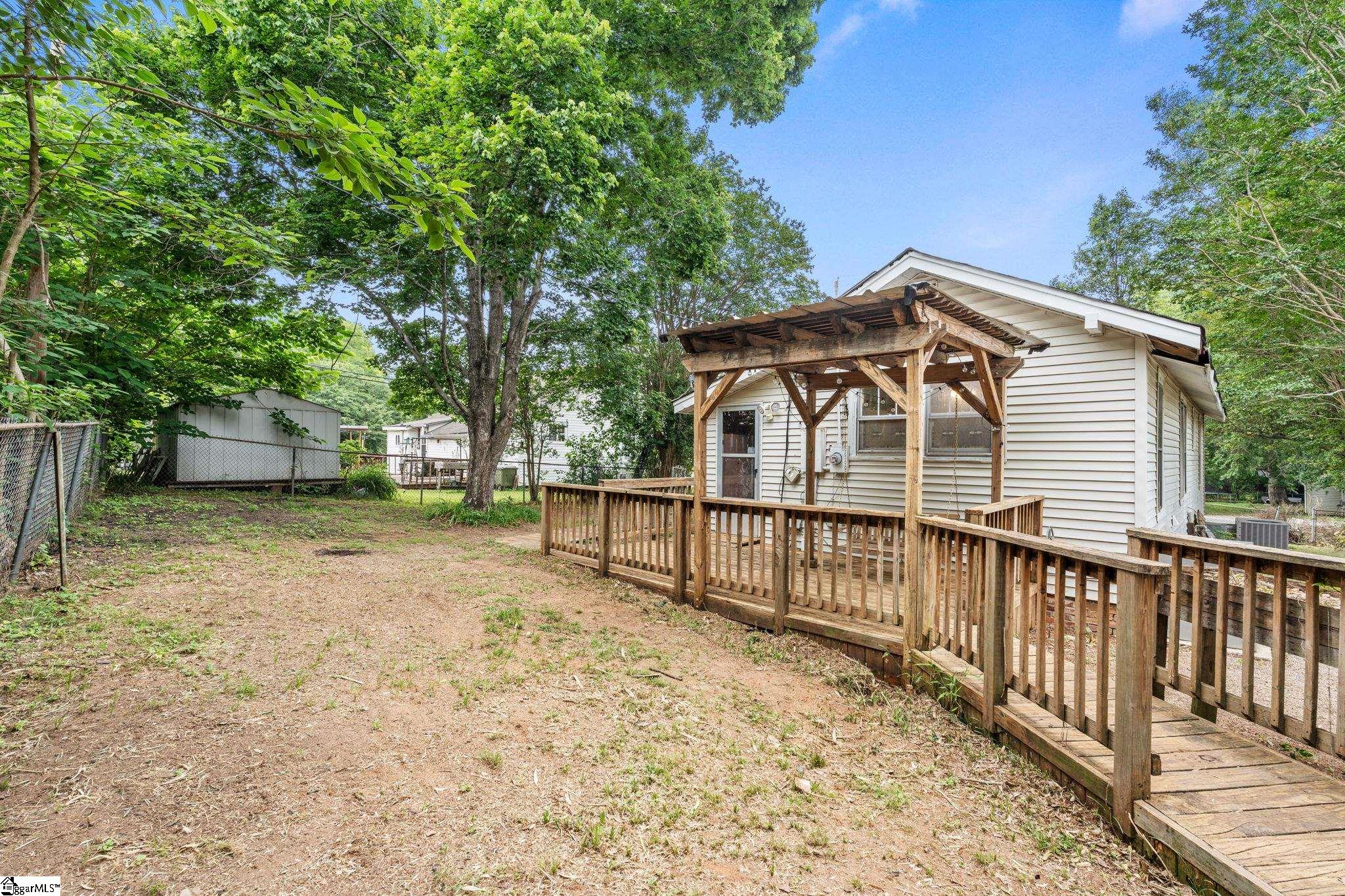 303 Front Street Easley, SC 29640