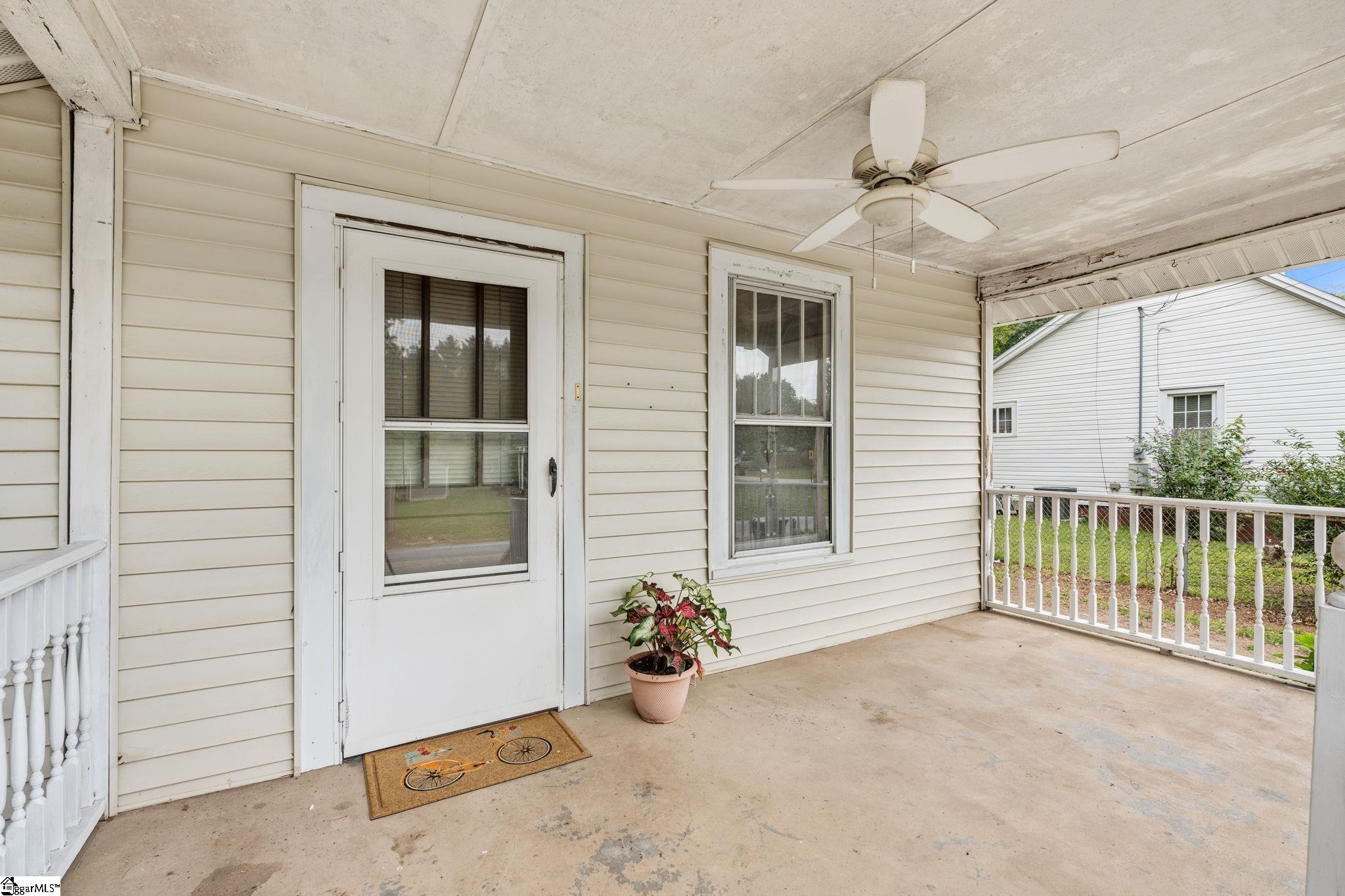 303 Front Street Easley, SC 29640