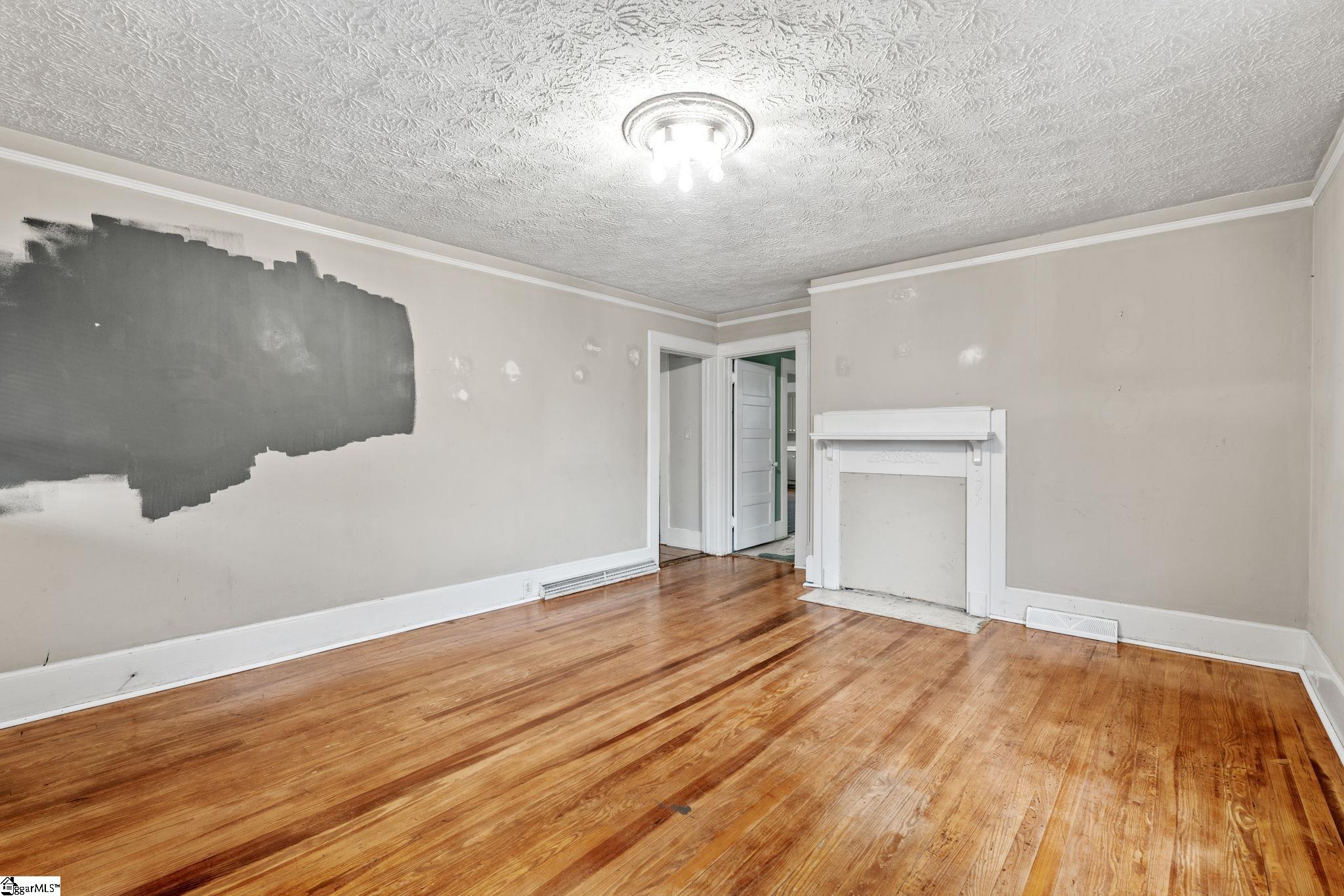 303 Front Street Easley, SC 29640