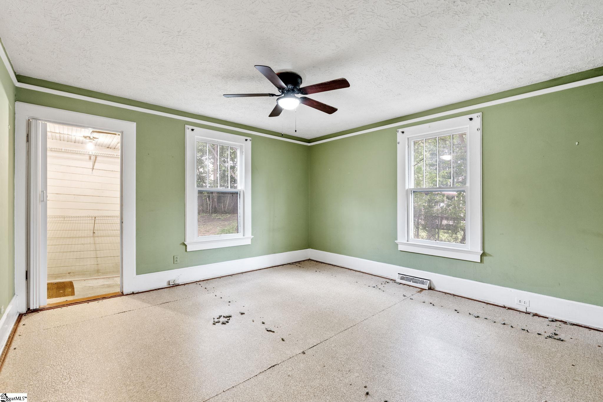303 Front Street Easley, SC 29640