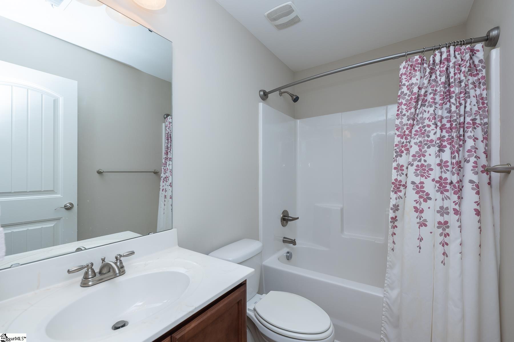 521 Turning Leaf Lane Greer, SC 29651