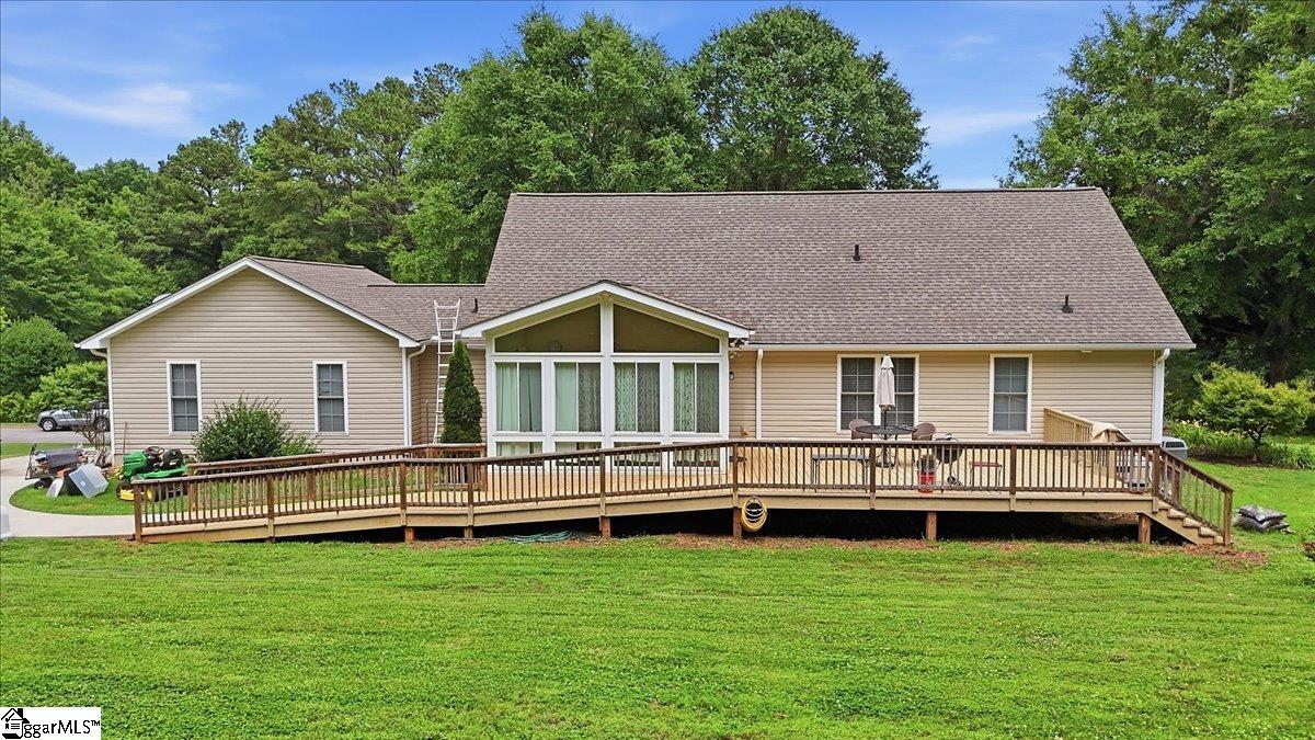 123 Richland Creek Drive Westminster, SC 29693
