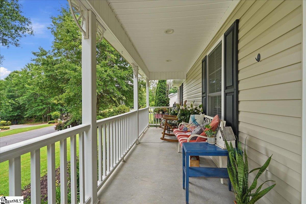 123 Richland Creek Drive Westminster, SC 29693