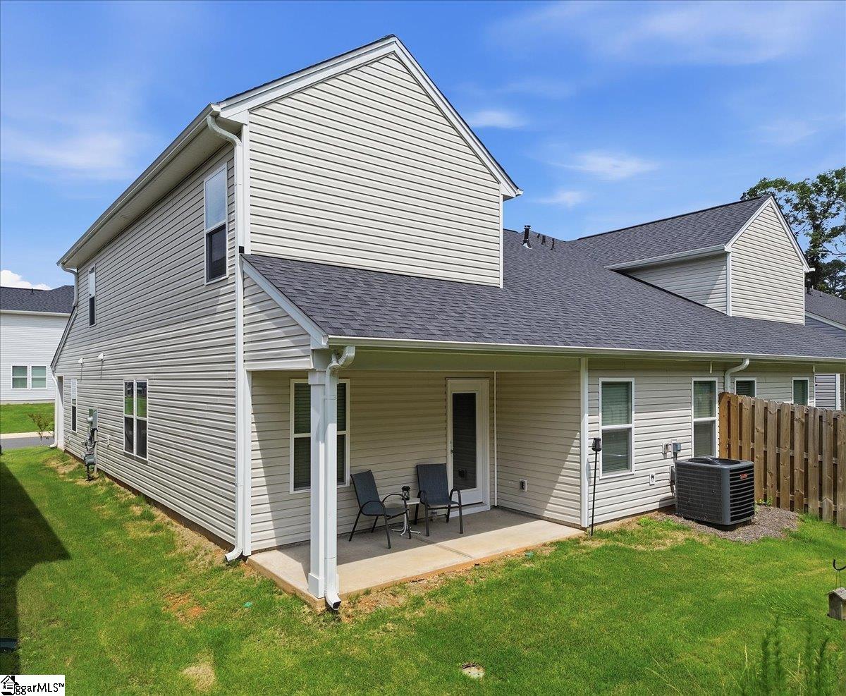 536 Winding Meadow Lane Greenville, SC 29607