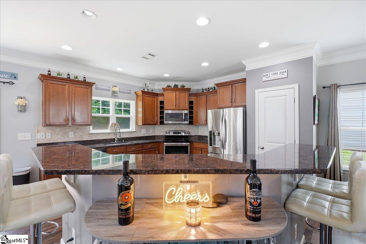 234 Rivers Edge Circle Simpsonville, SC 29680