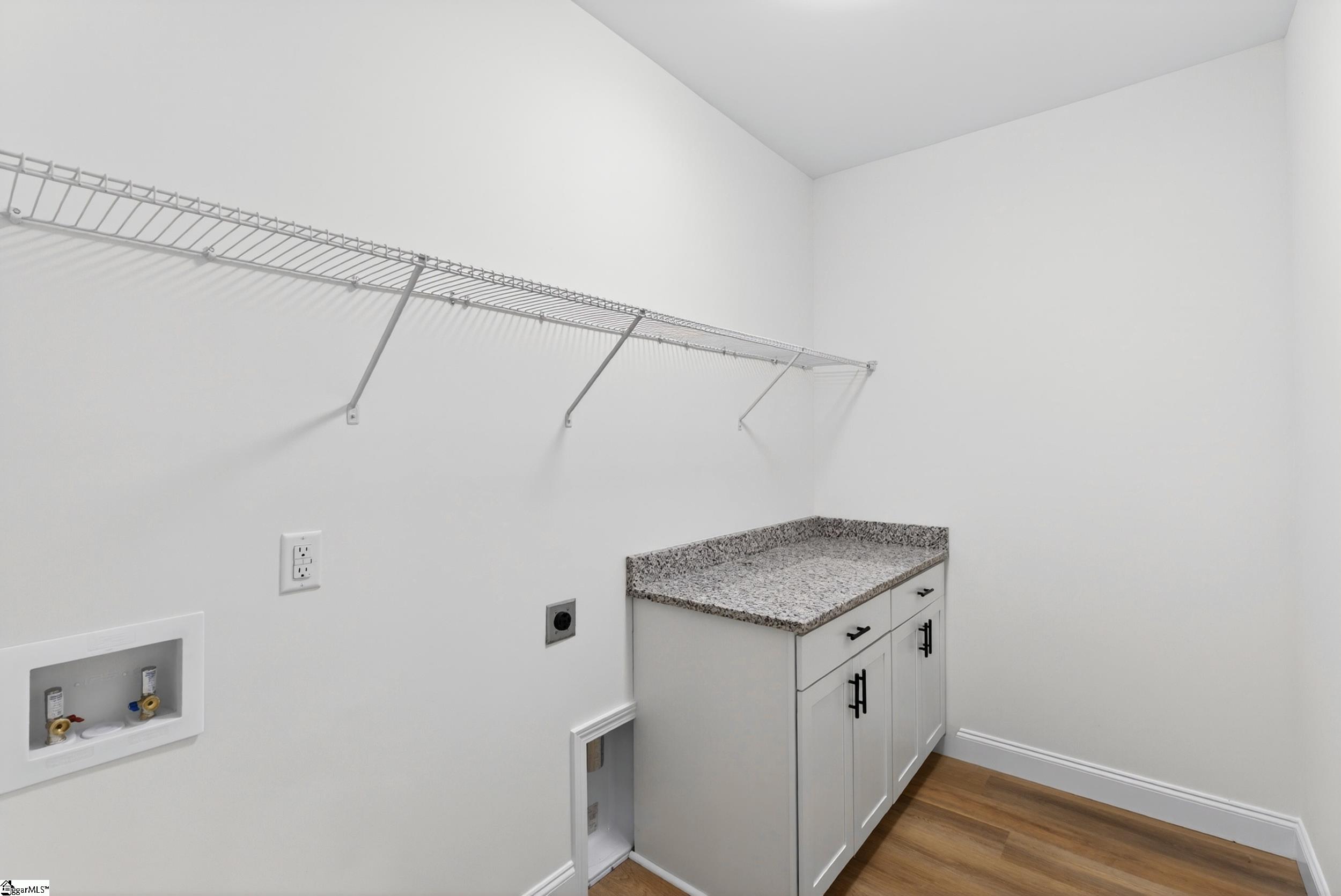180 Anita Drive Spartanburg, SC 29302