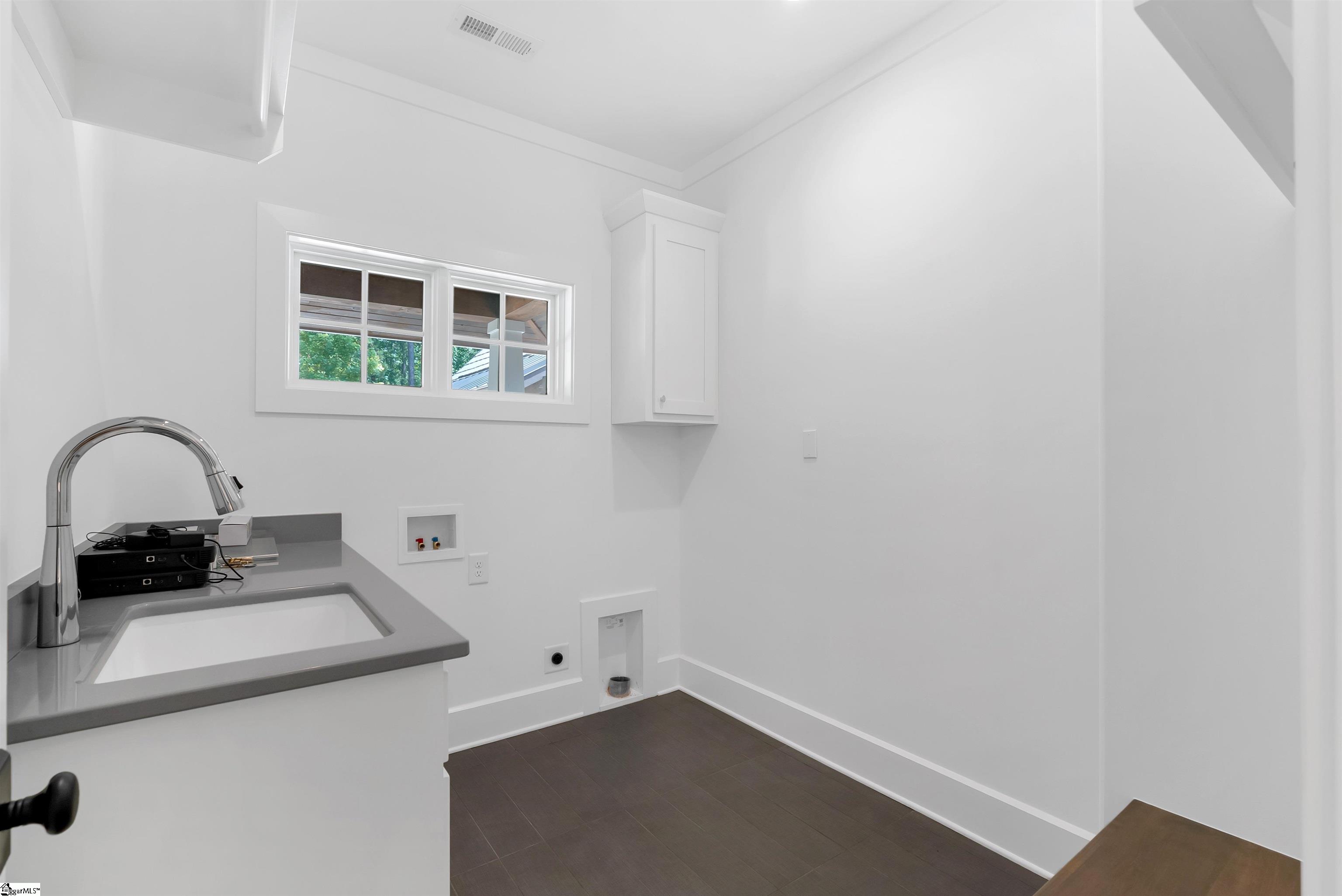 113 Settlement Village Drive Sunset, SC 29685