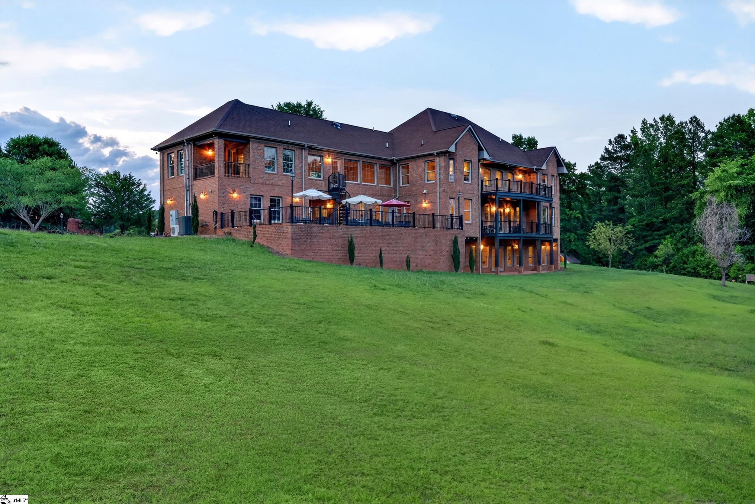 502 Hickory Hollow Road Inman, SC 29349
