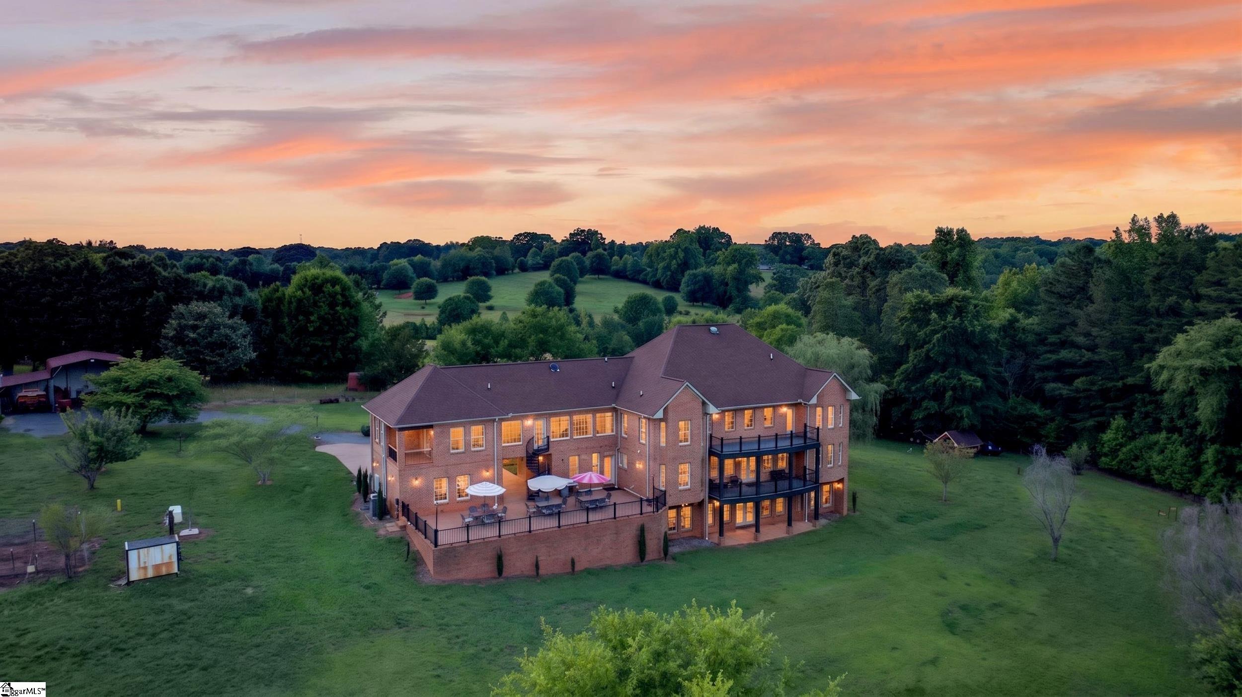 502 Hickory Hollow Road Inman, SC 29349