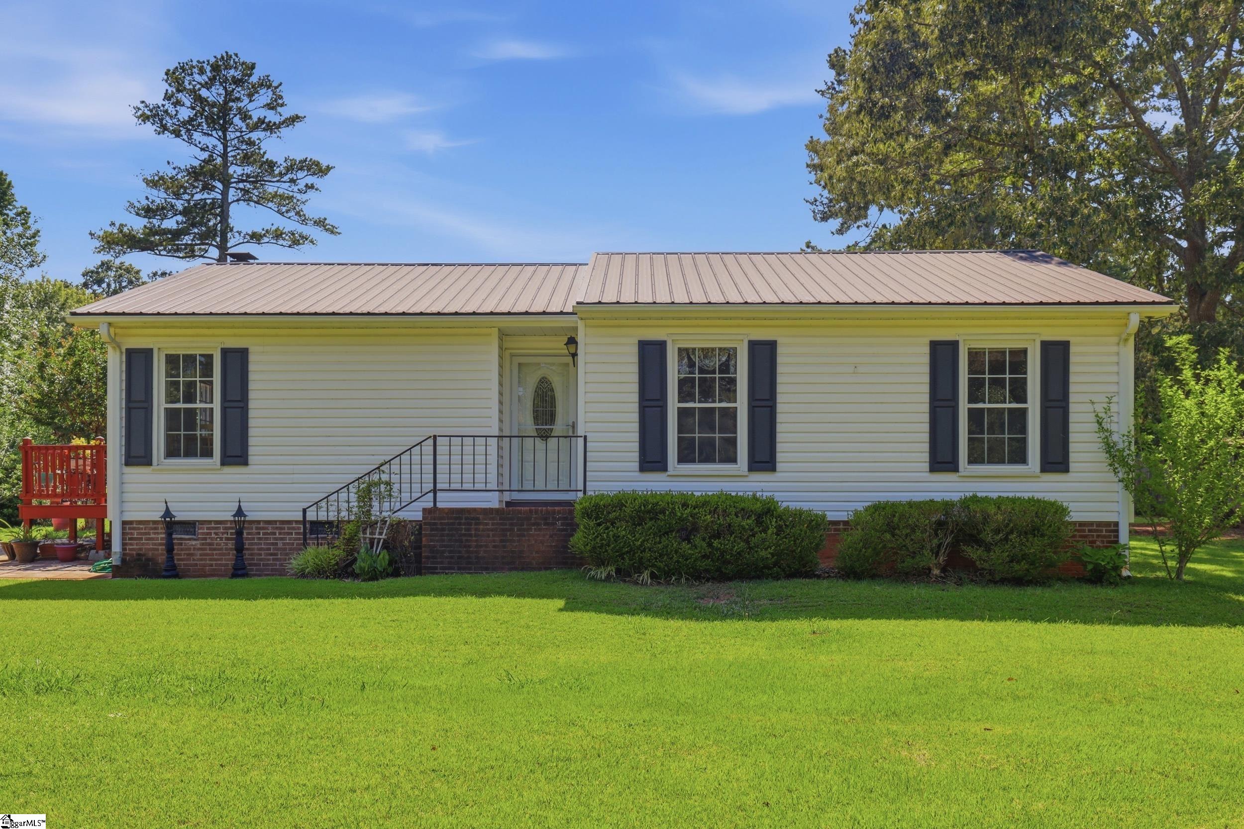 100 Elm Court Easley, SC 29642