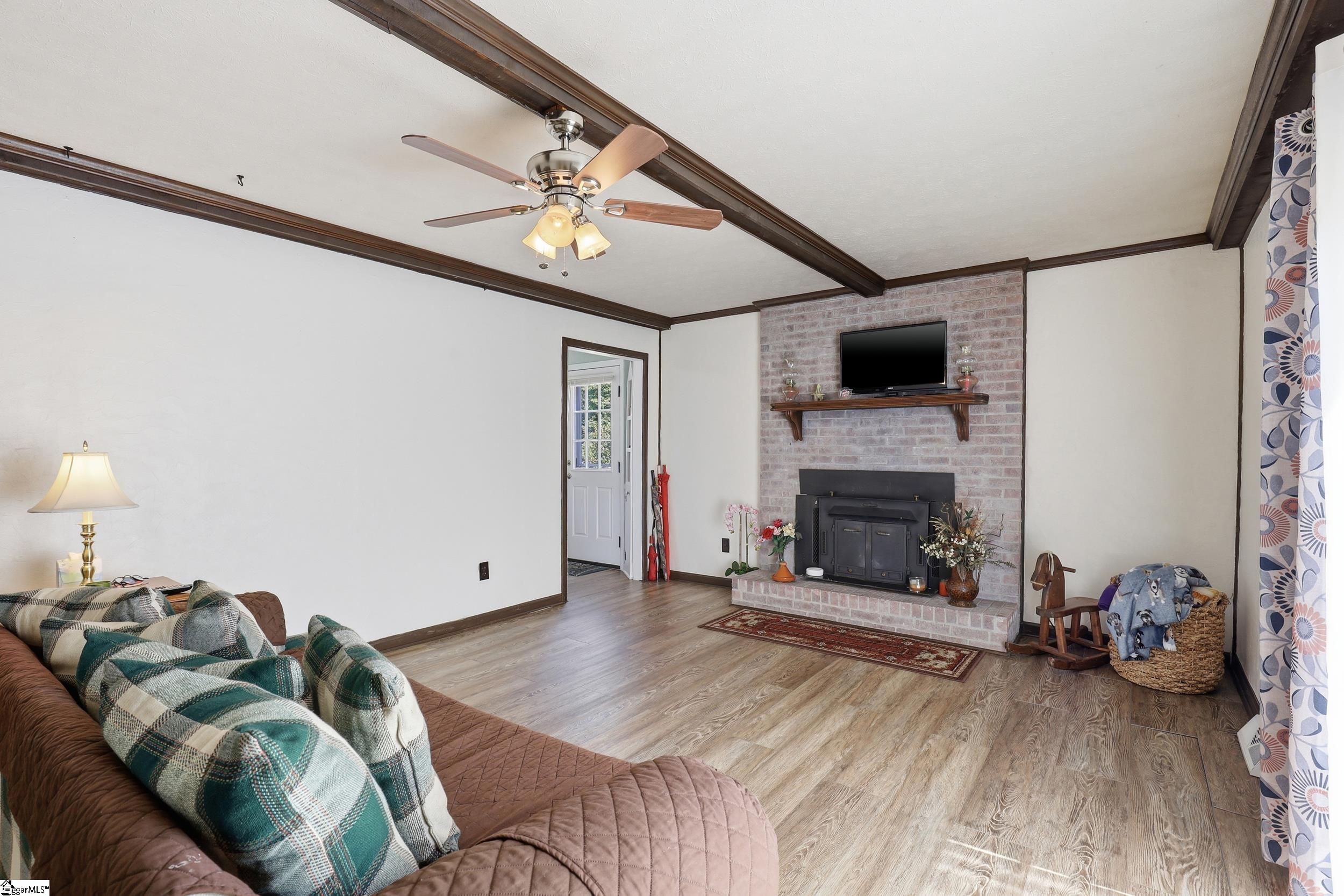 100 Elm Court Easley, SC 29642