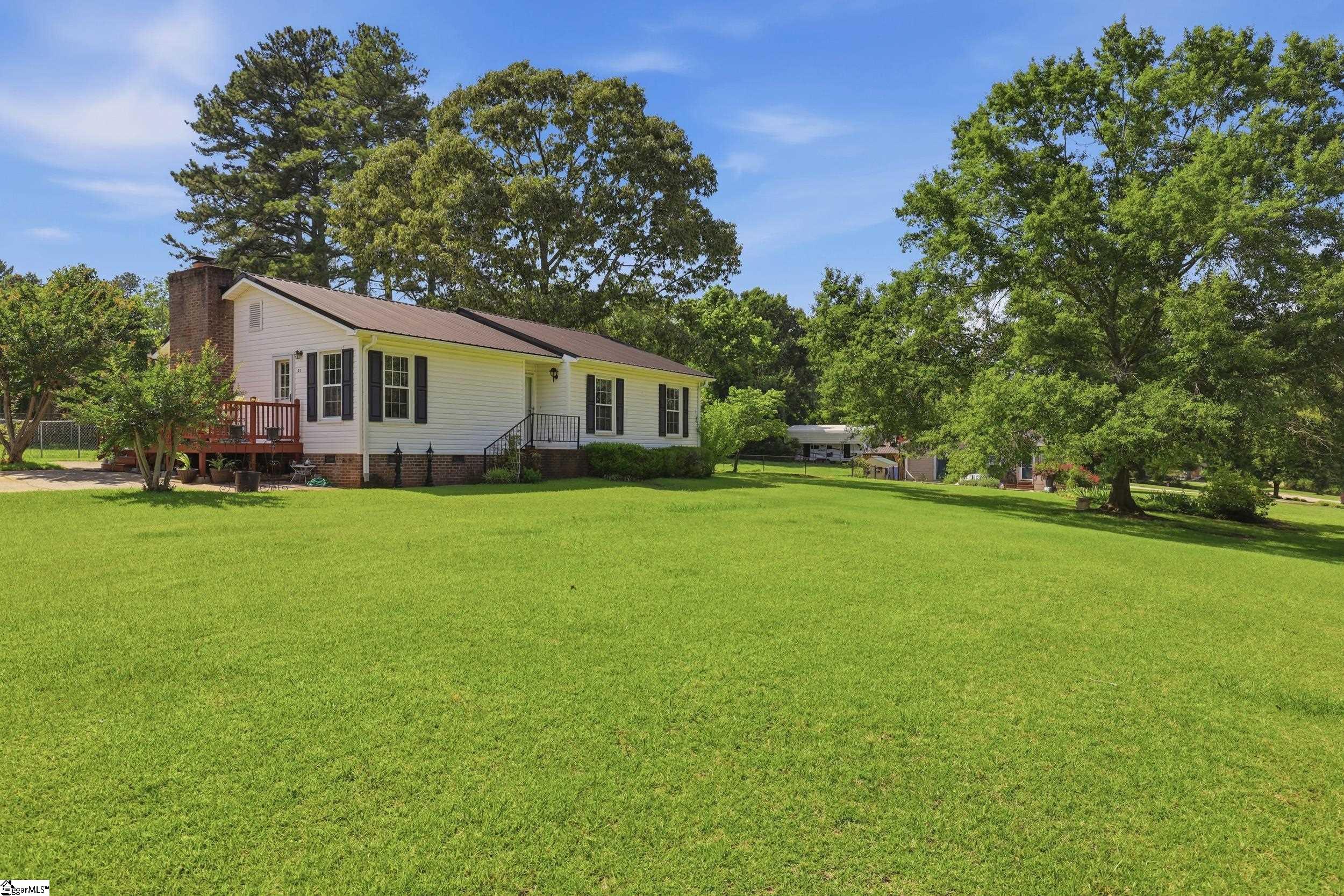 100 Elm Court Easley, SC 29642