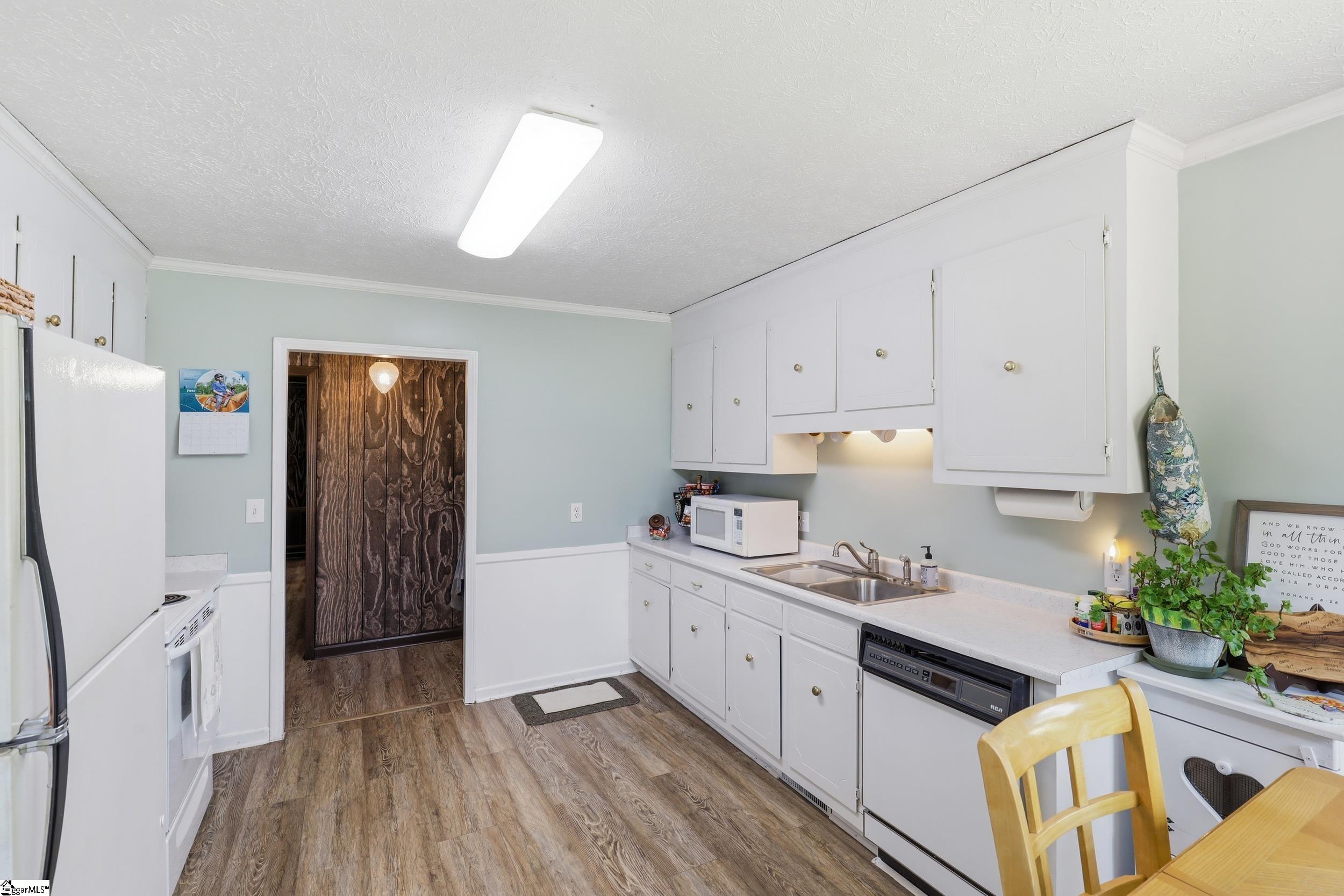 100 Elm Court Easley, SC 29642