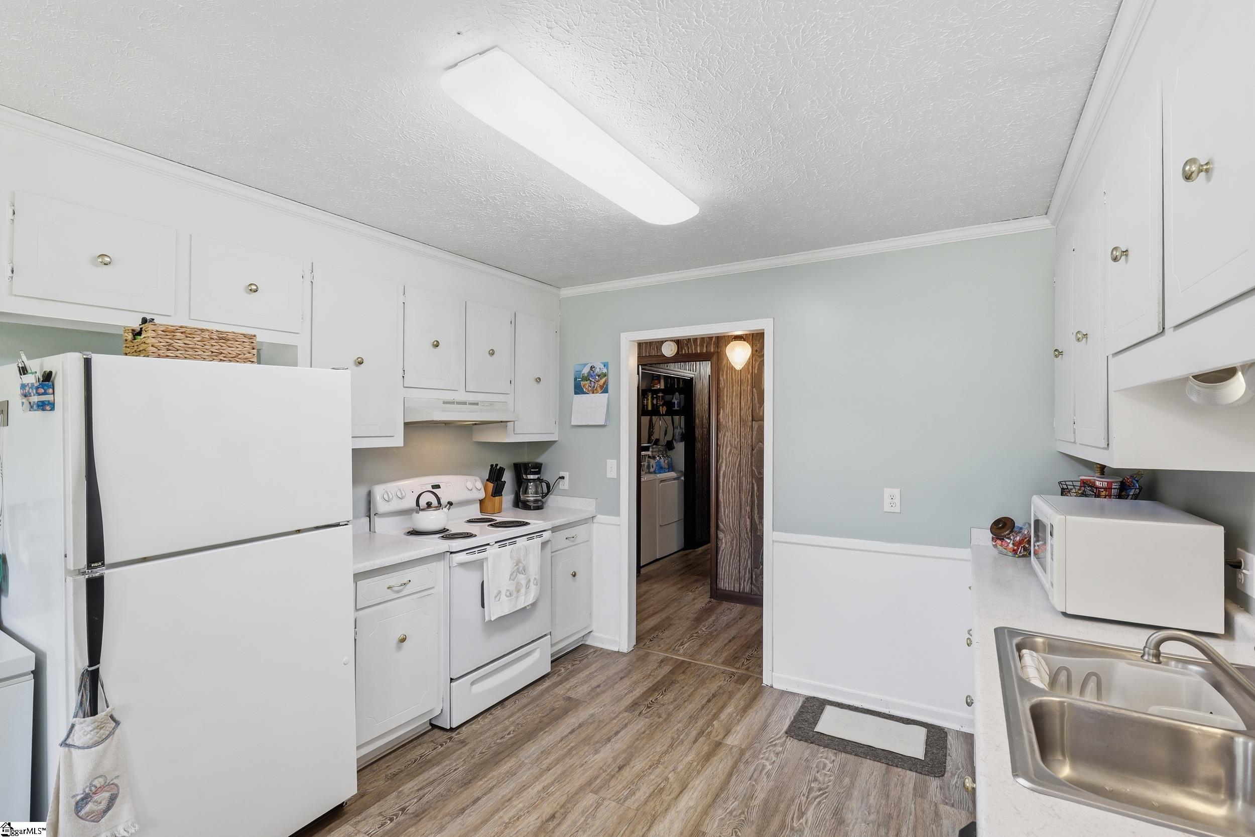 100 Elm Court Easley, SC 29642