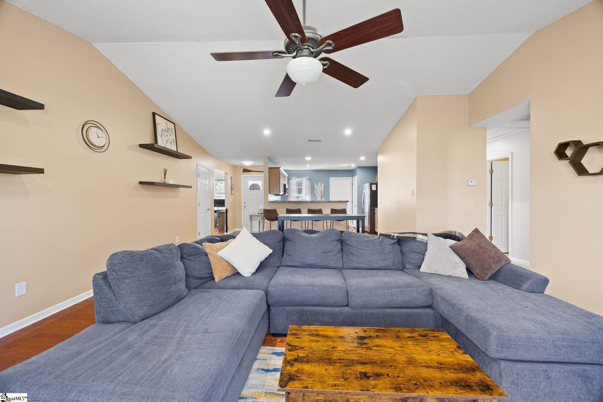 120 Crescent Creek Court Greenville, SC 29605