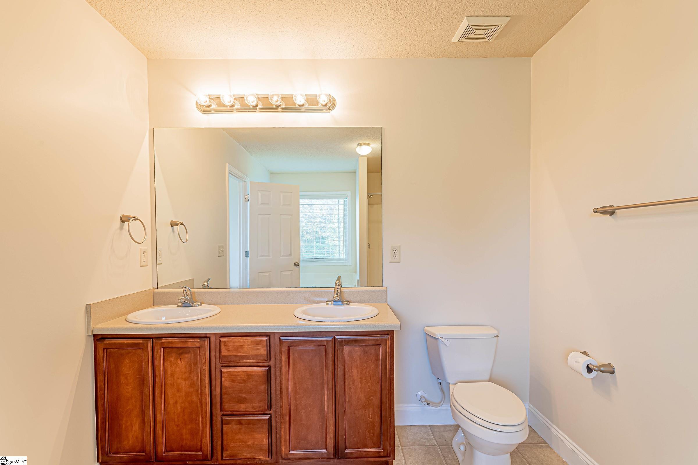 30 Bilbury Way Travelers Rest, SC 29690