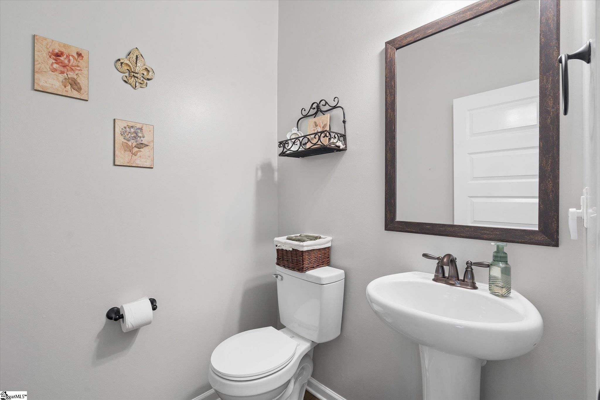 112 Verdana Court Simpsonville, SC 29680