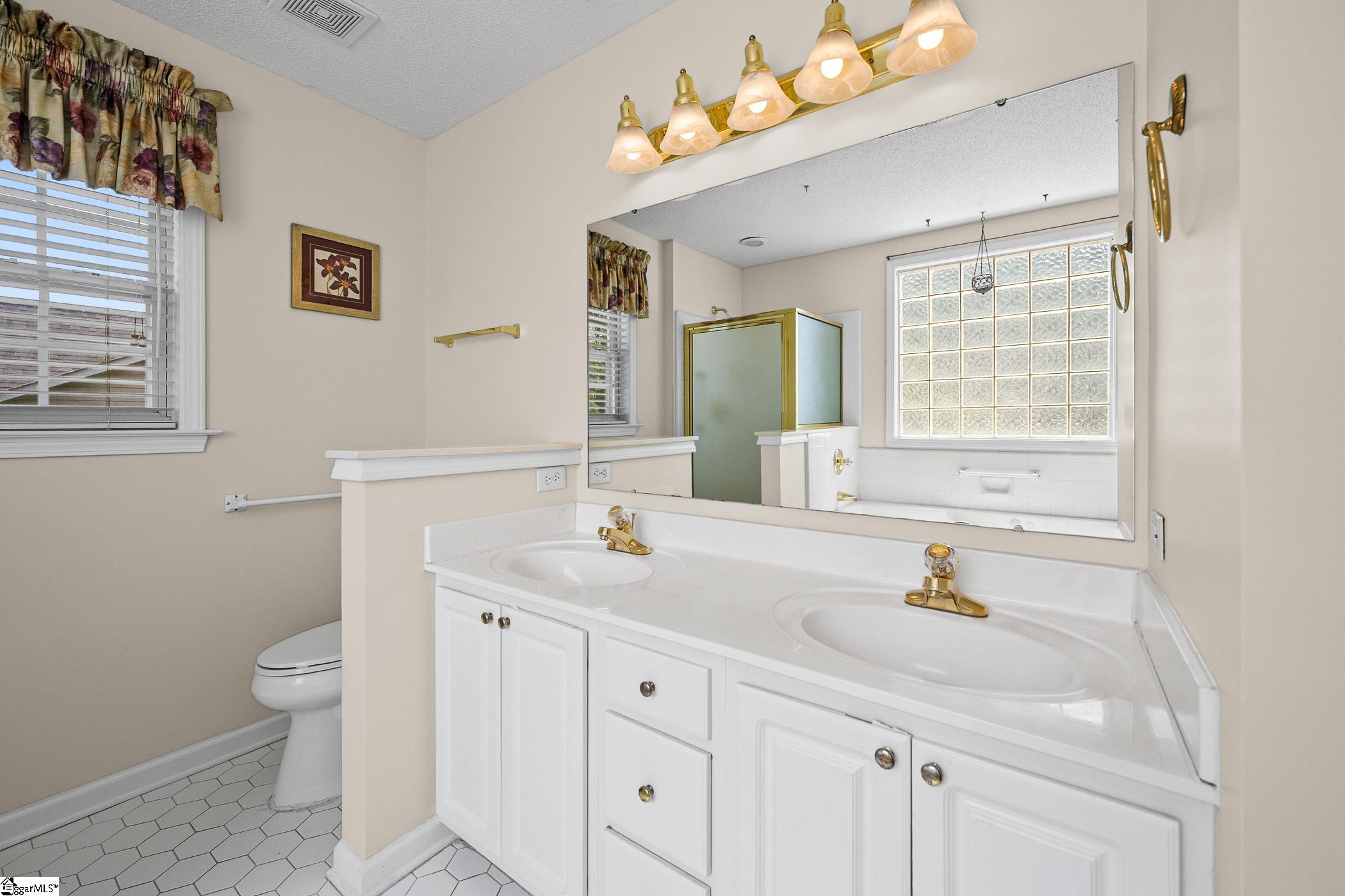 1 Boysenberry Drive Taylors, SC 29687