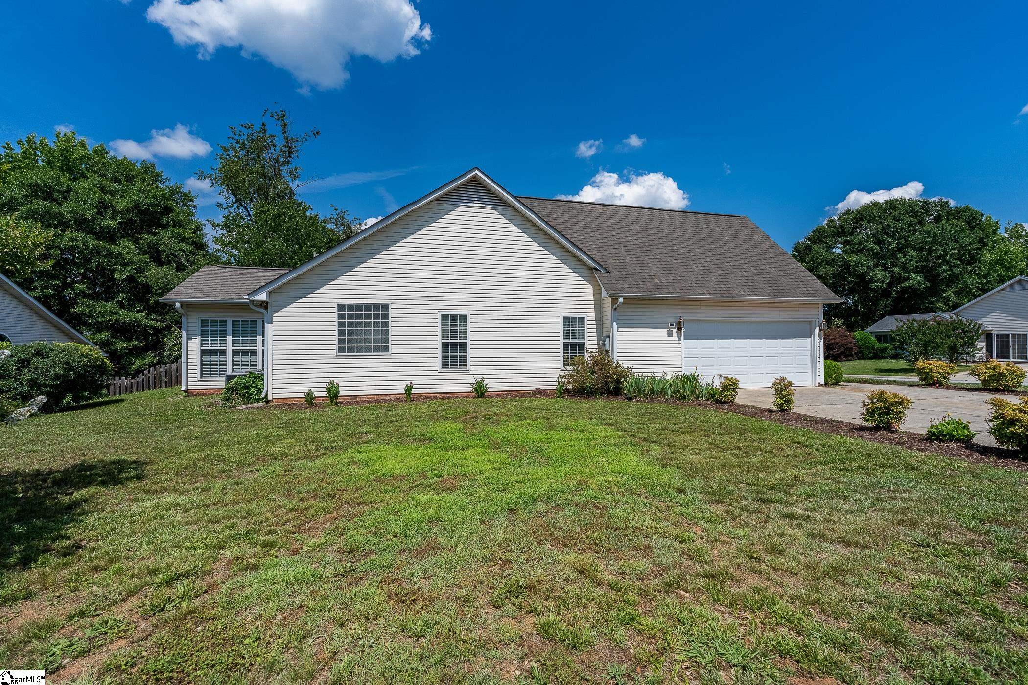 1 Boysenberry Drive Taylors, SC 29687