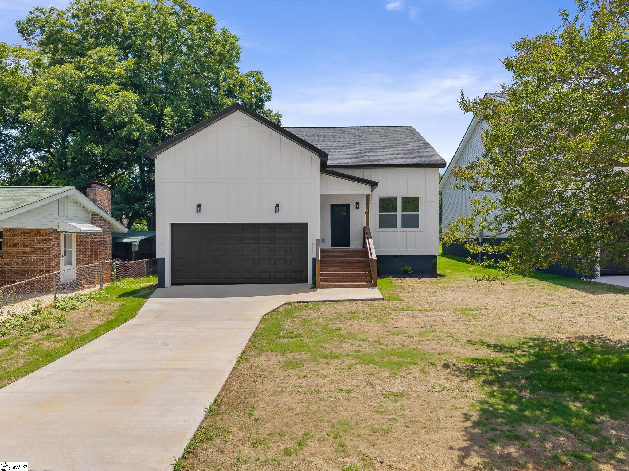 515B Goldsmith Road Simpsonville, SC 29681
