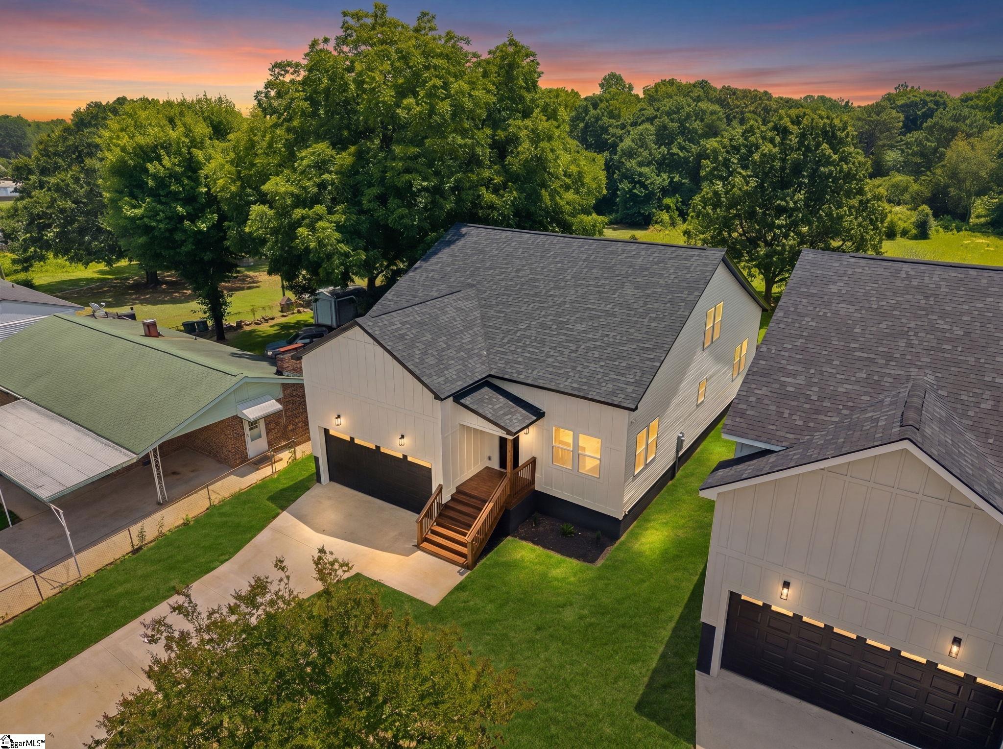 515B Goldsmith Road Simpsonville, SC 29681