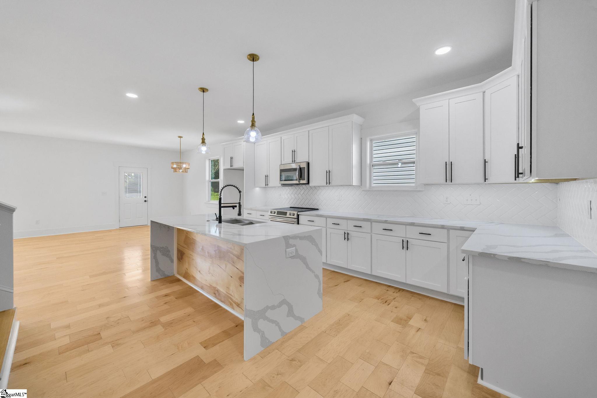 515B Goldsmith Road Simpsonville, SC 29681