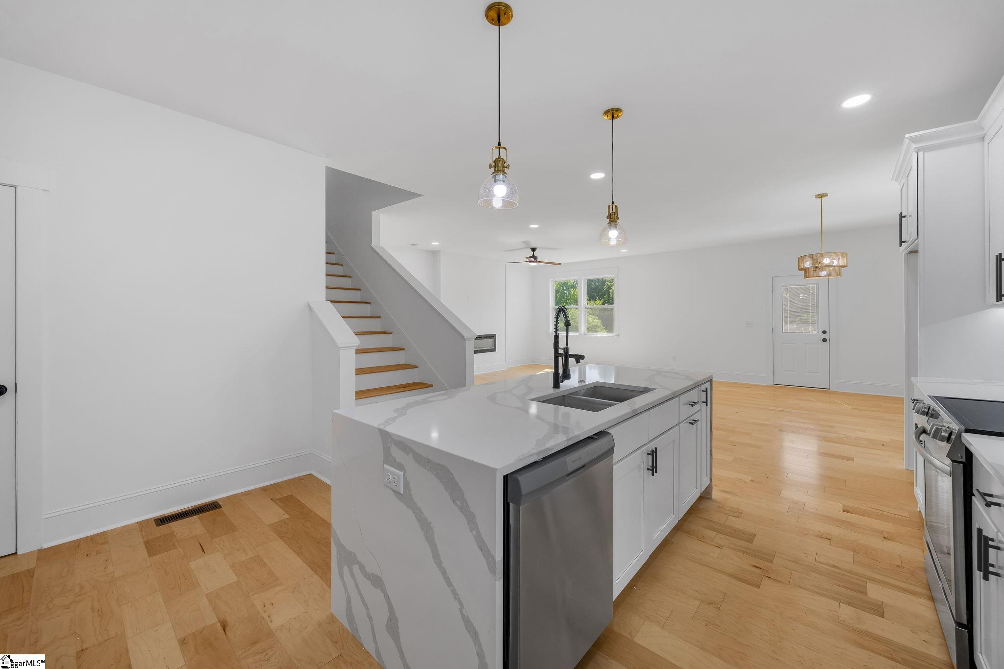 515B Goldsmith Road Simpsonville, SC 29681