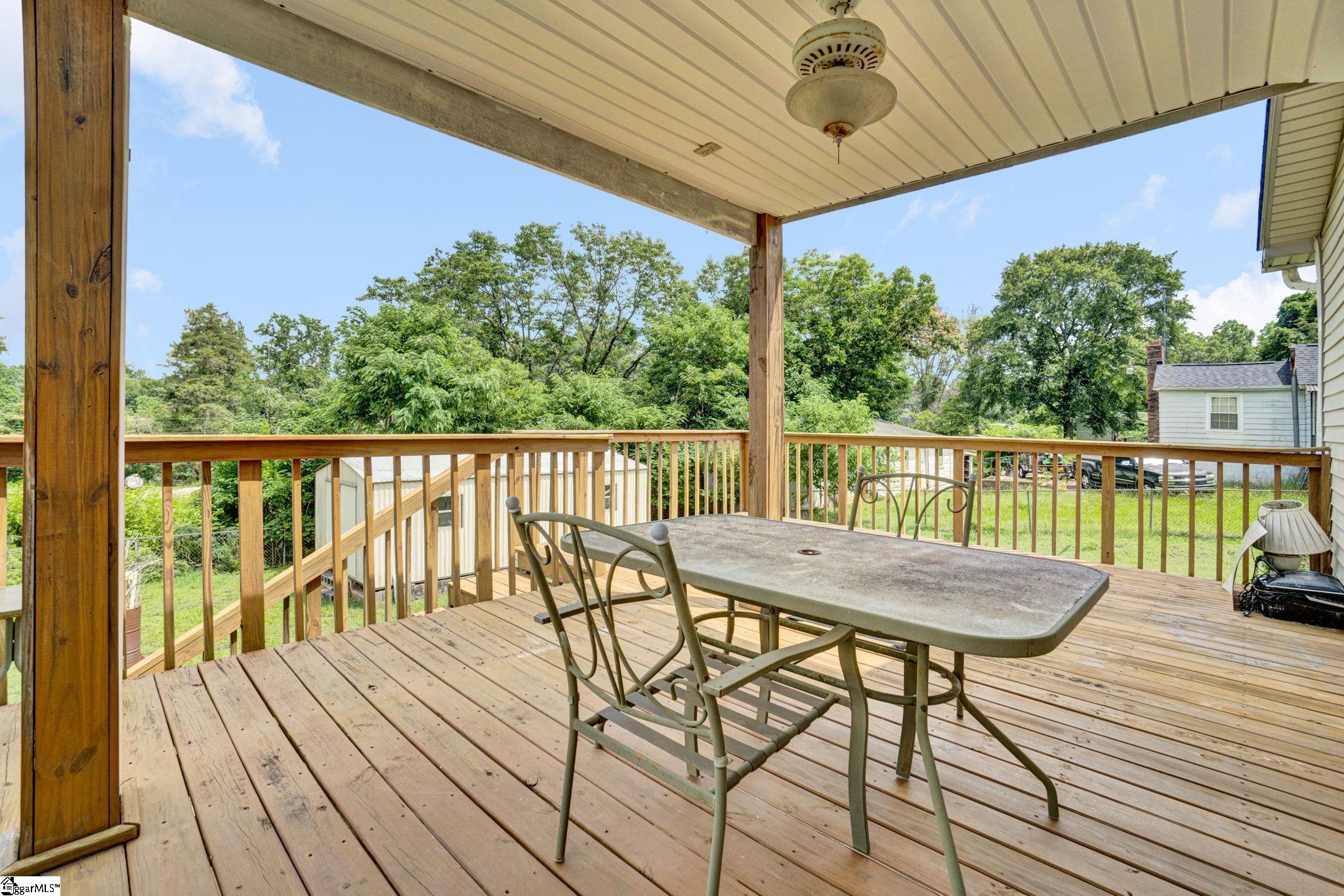 9 Langley Street Pelzer, SC 29669