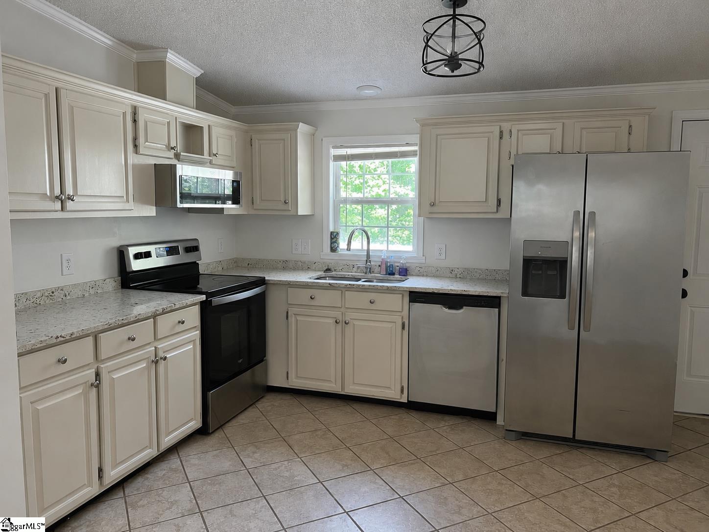 100 Wrentree Drive Easley, SC 29642