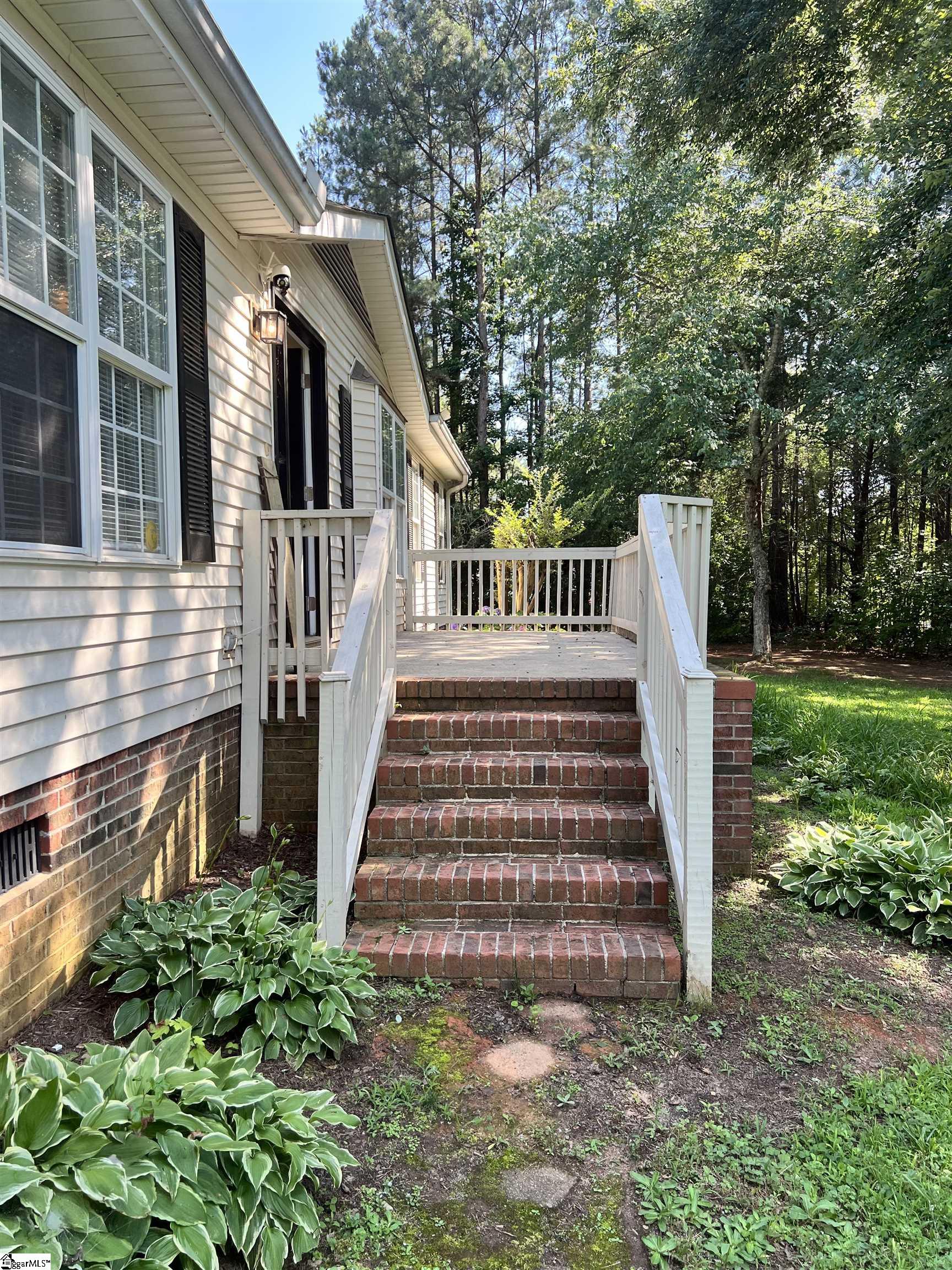 100 Wrentree Drive Easley, SC 29642