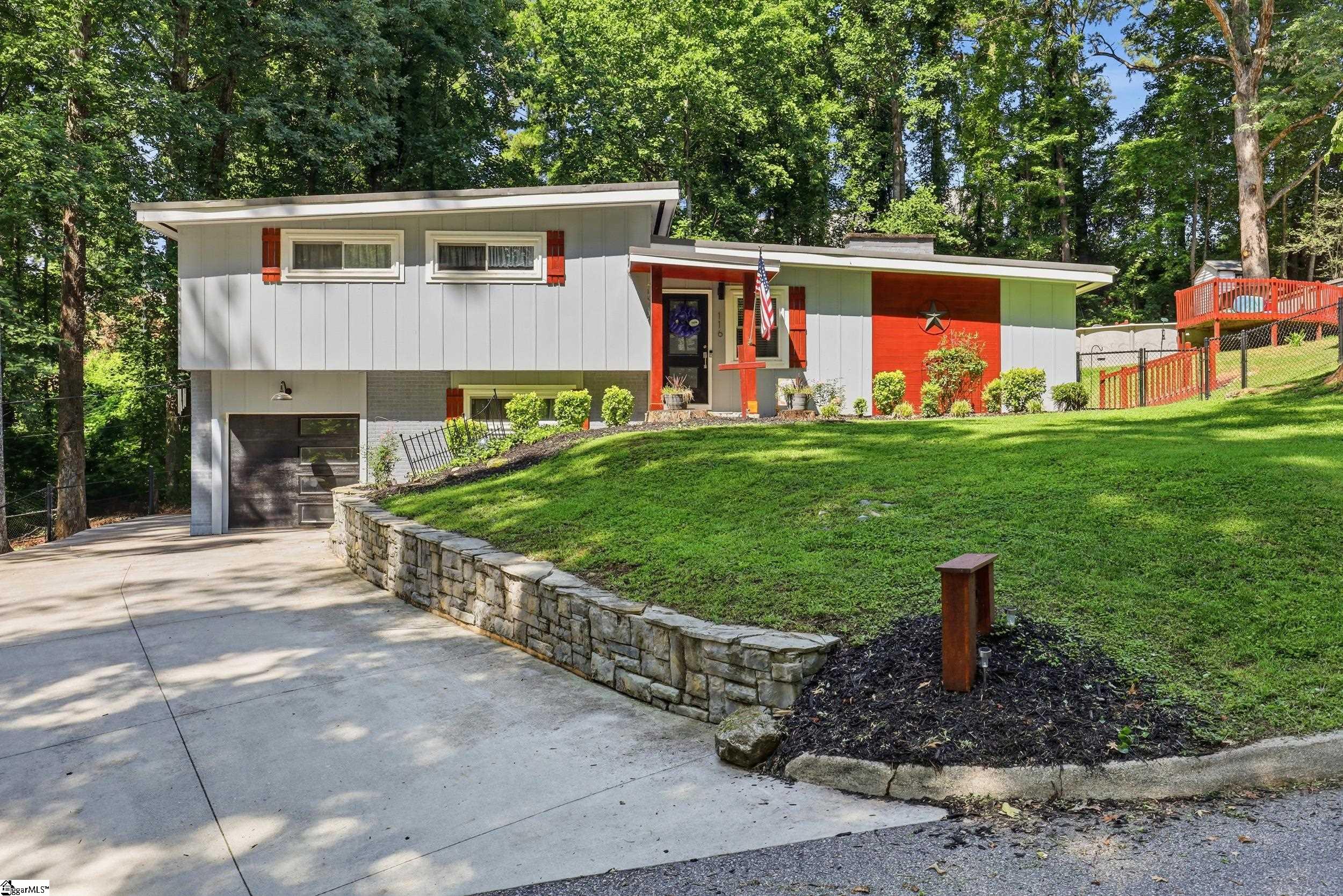 116 Lakeshore Drive Easley, SC 29642