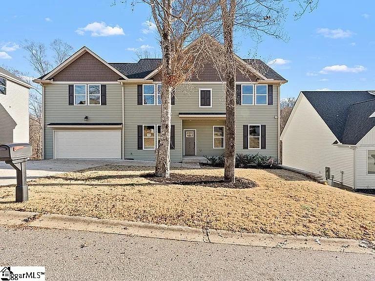 711 Rockcliffe Street Greenville, SC 29617