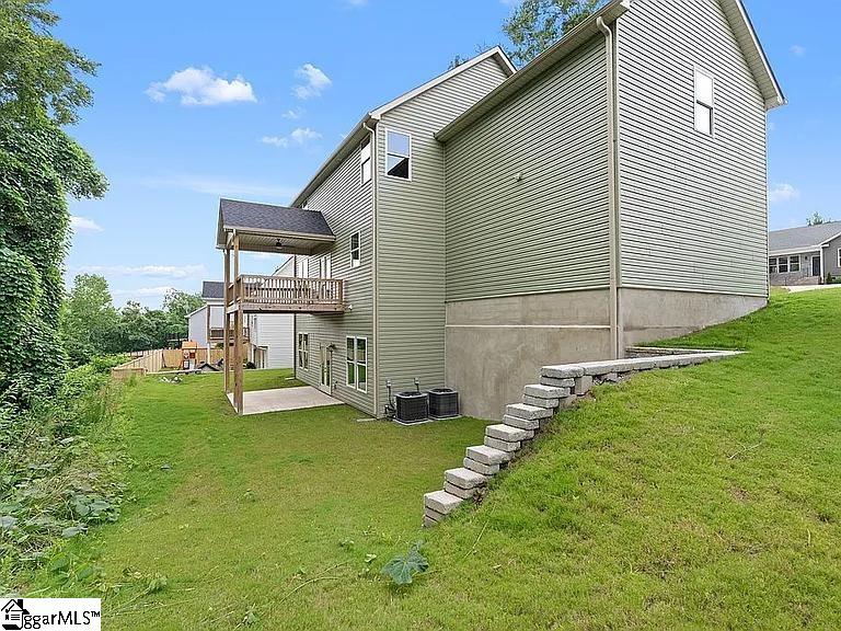 711 Rockcliffe Street Greenville, SC 29617