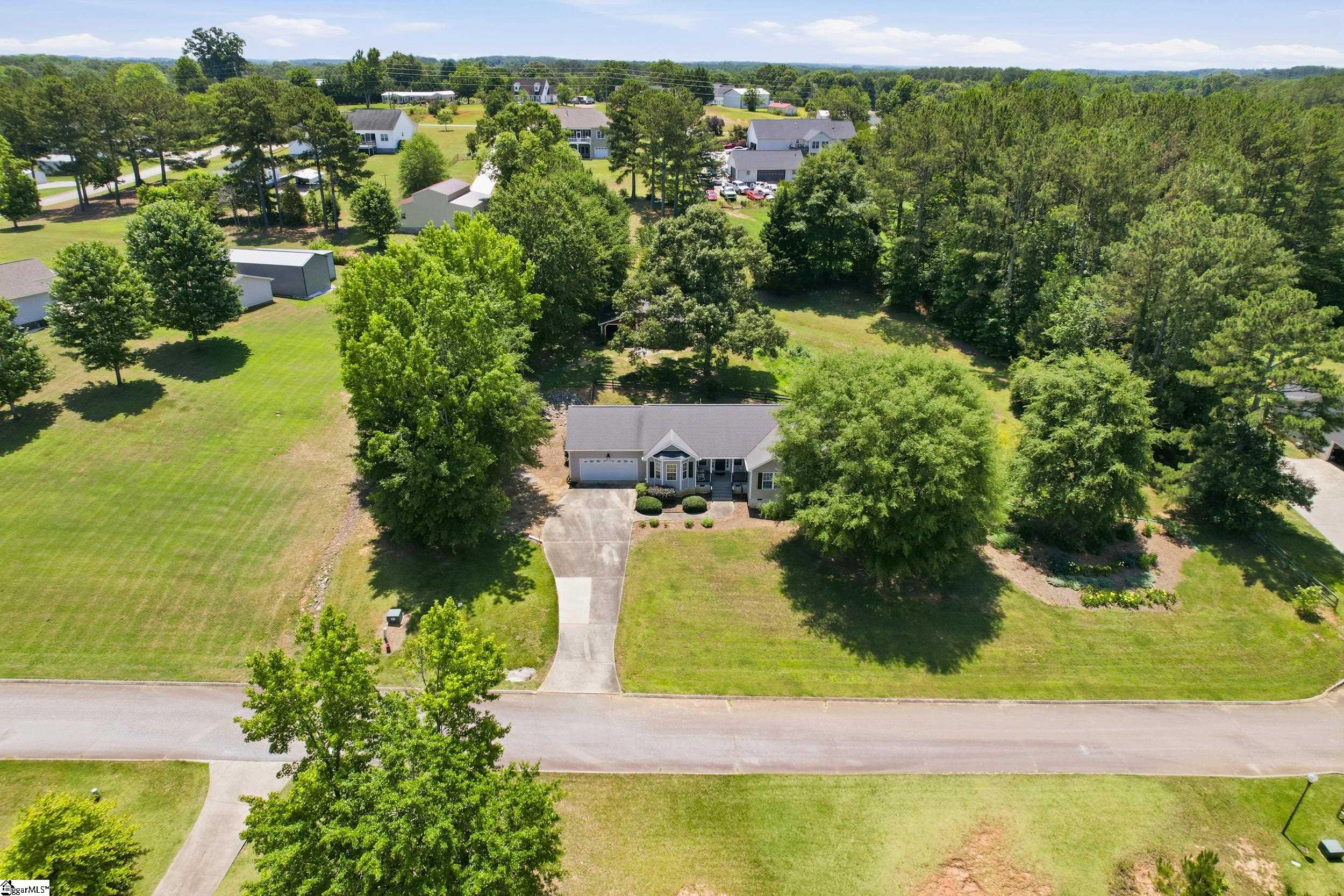 131 Thouroughbred Run Liberty, SC 29657