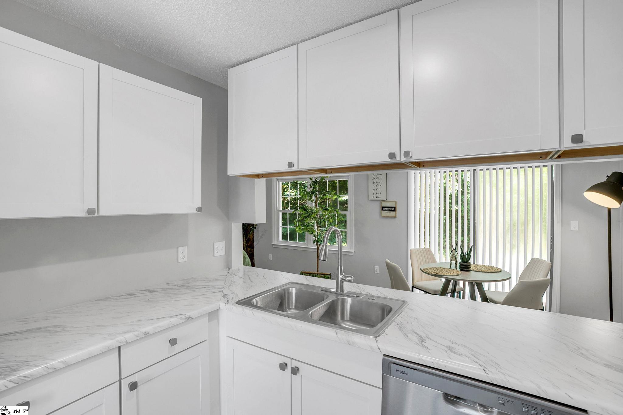 38 Shore Drive Greenville, SC 29611