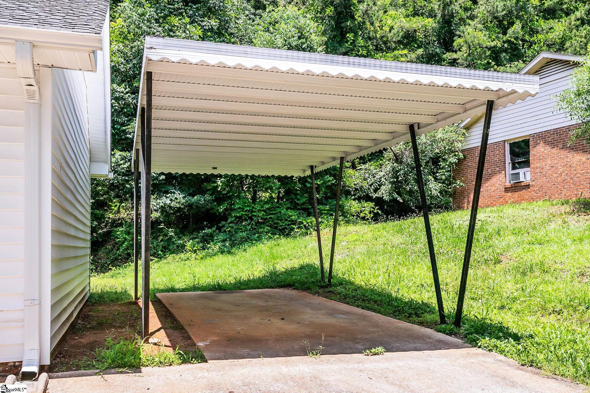 38 Shore Drive Greenville, SC 29611
