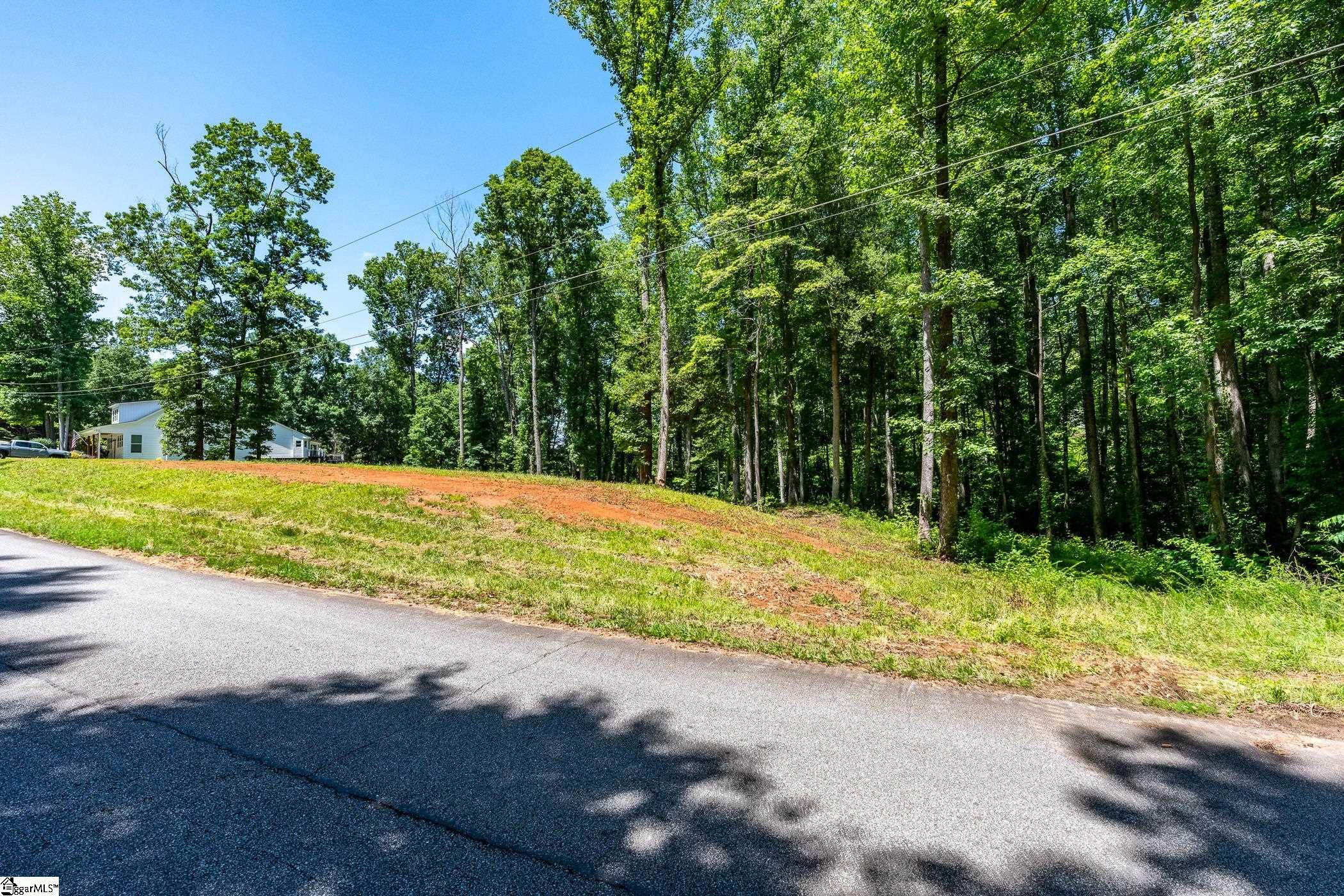 136 Amber Drive Inman, SC 29349