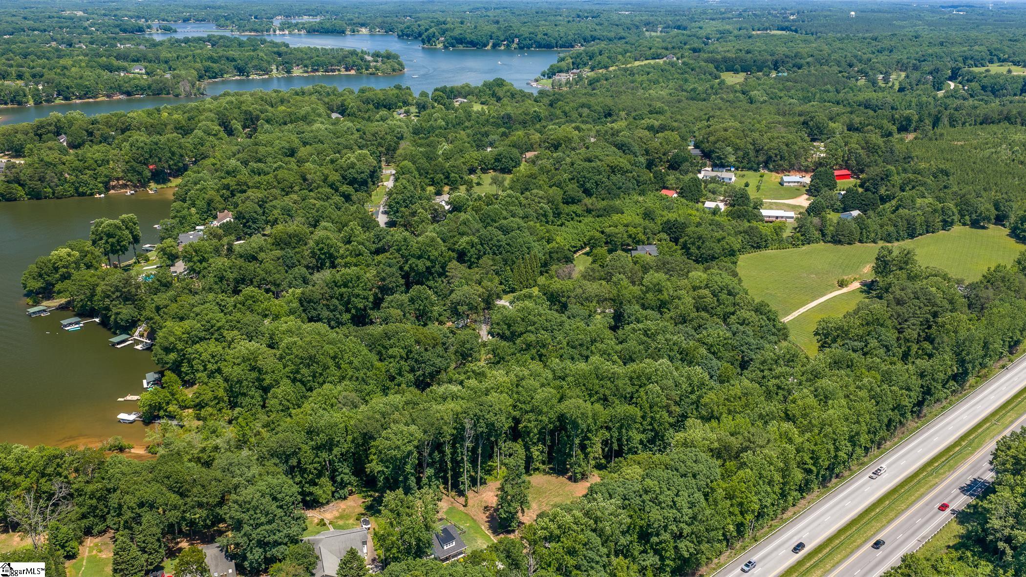 136 Amber Drive Inman, SC 29349
