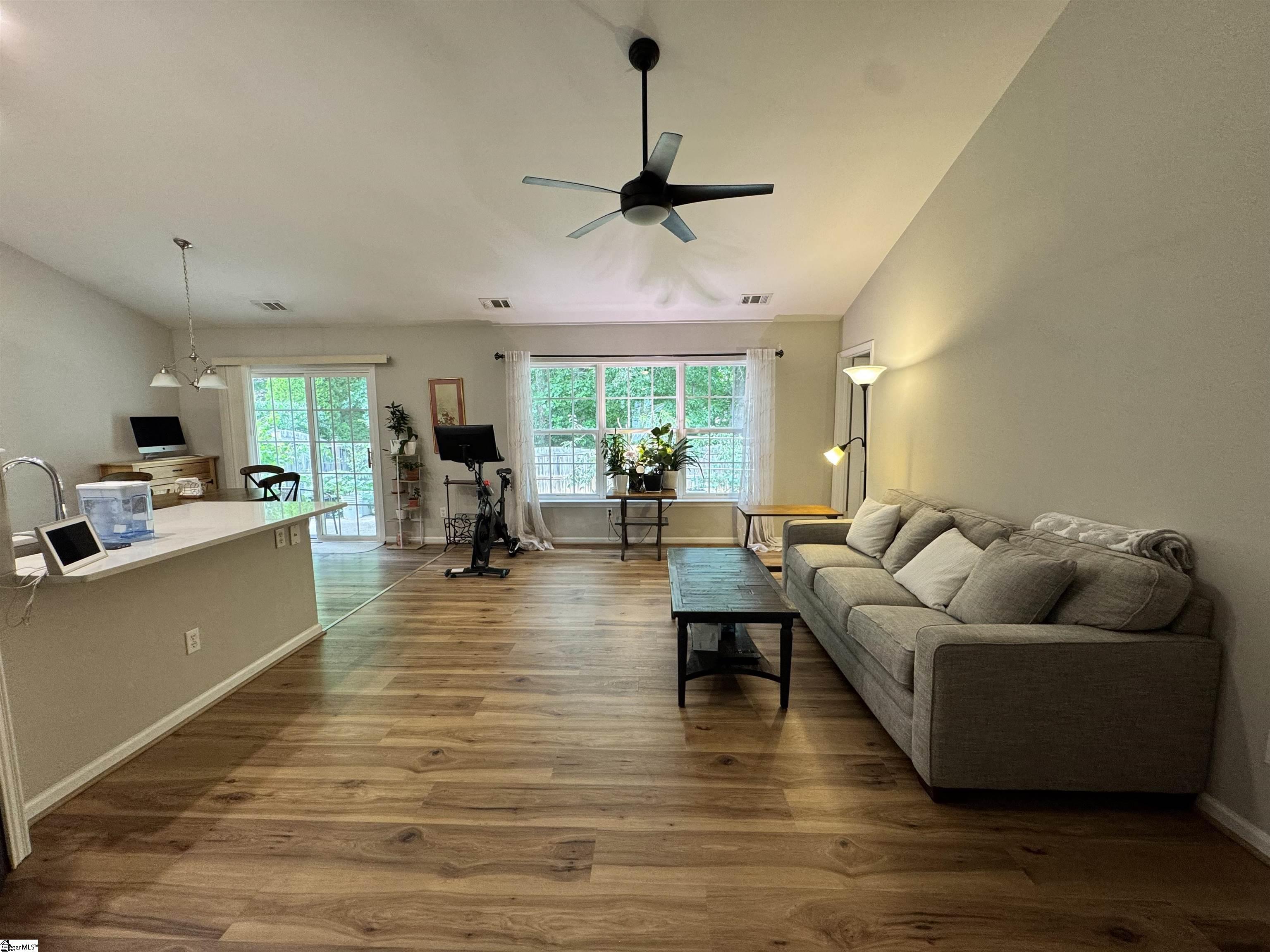 12 Knoll Ridge Drive Greer, SC 29650