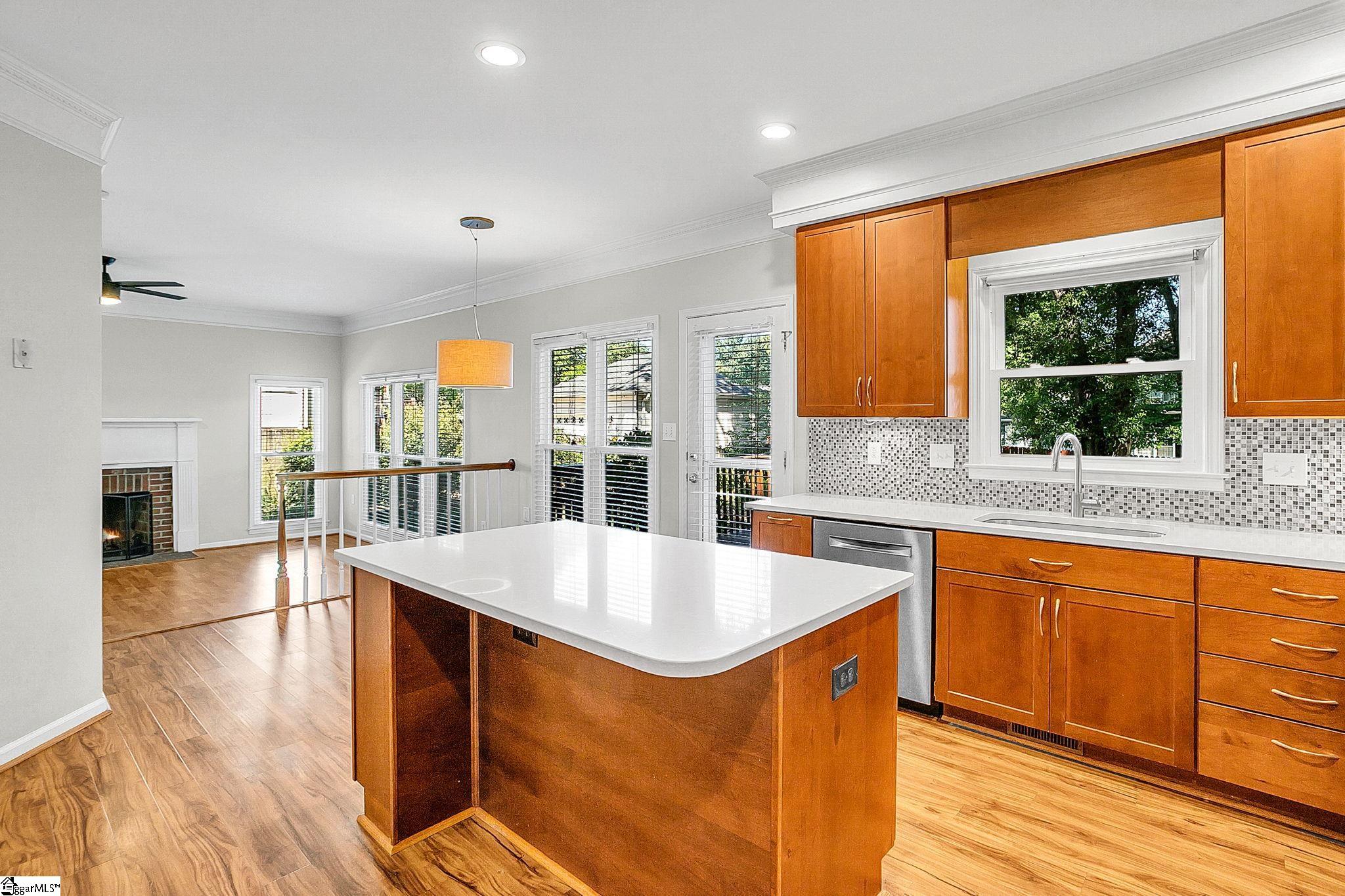109 E Hypericum Lane Greenville, SC 29615